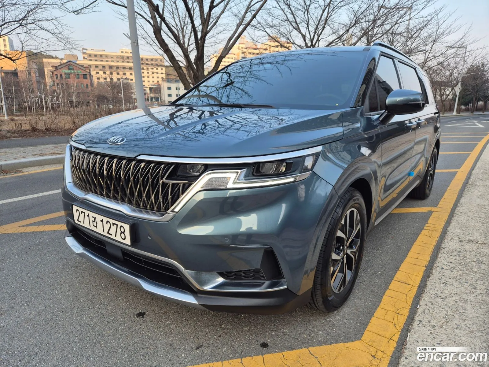Kia Carnival 2021 — 19