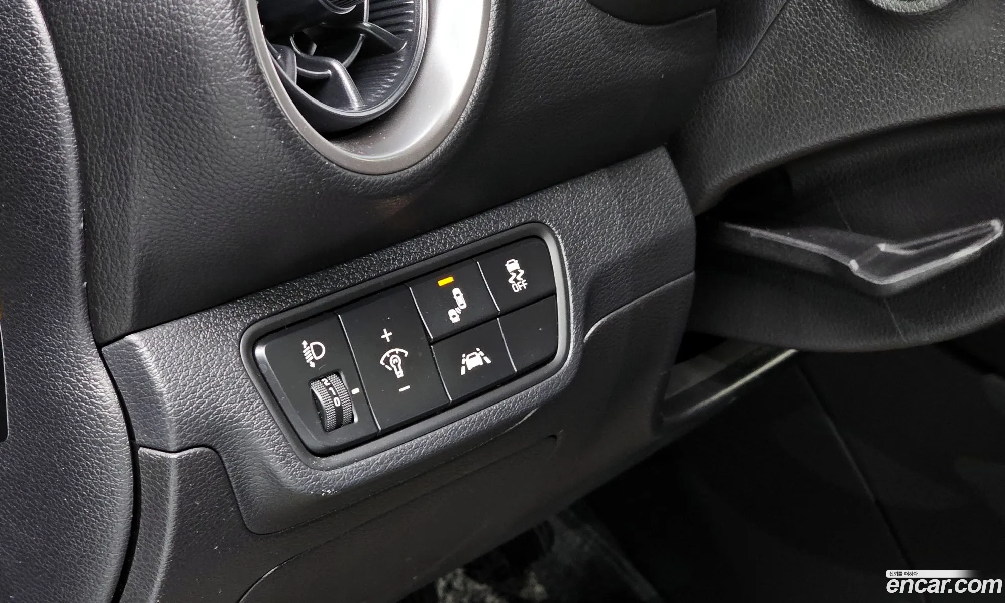 Kia K3 2018 — 11