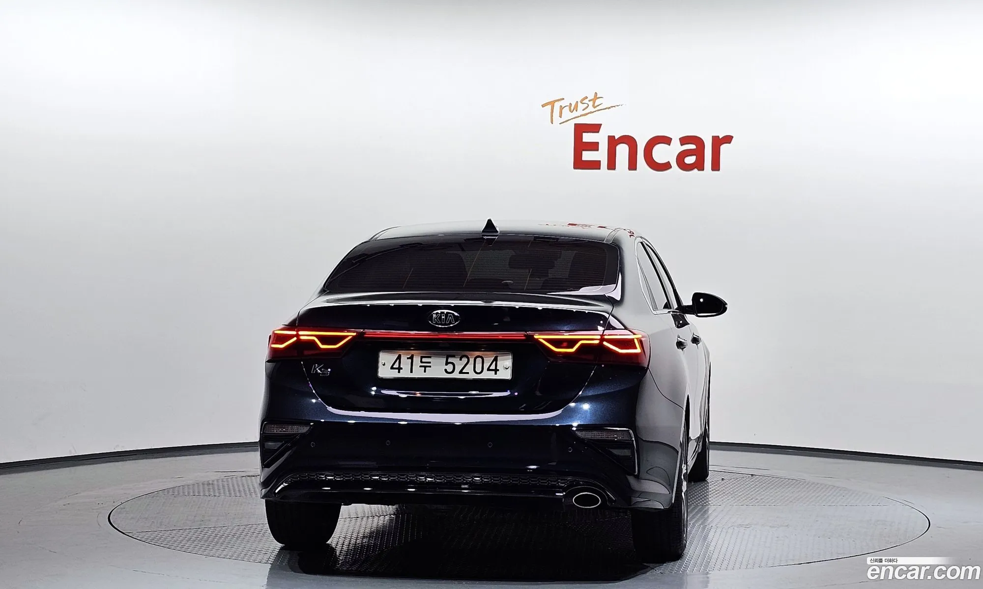 Kia K3 2018 — 18