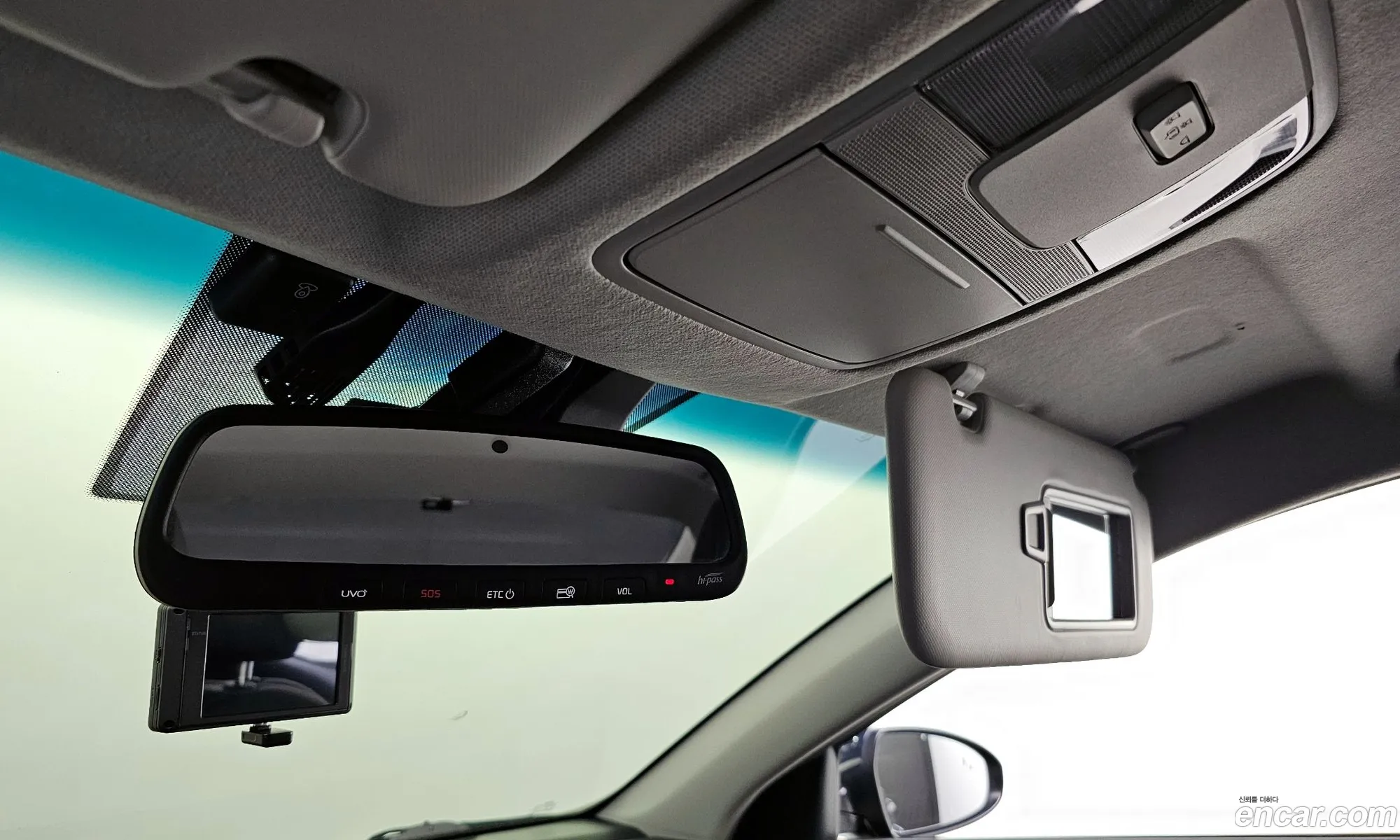 Kia K3 2018 — 16