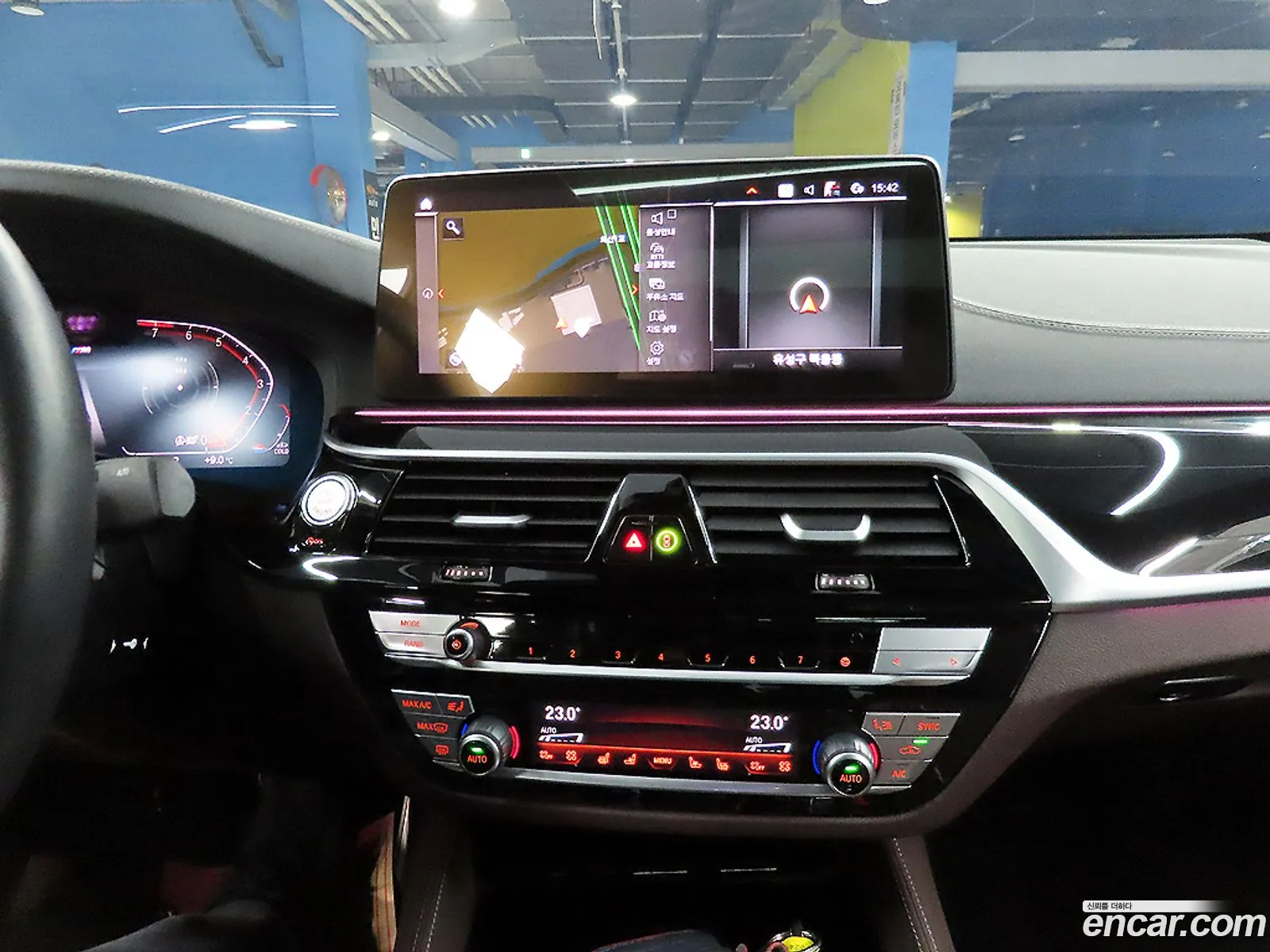 BMW 6 Series GT 2023 — 10
