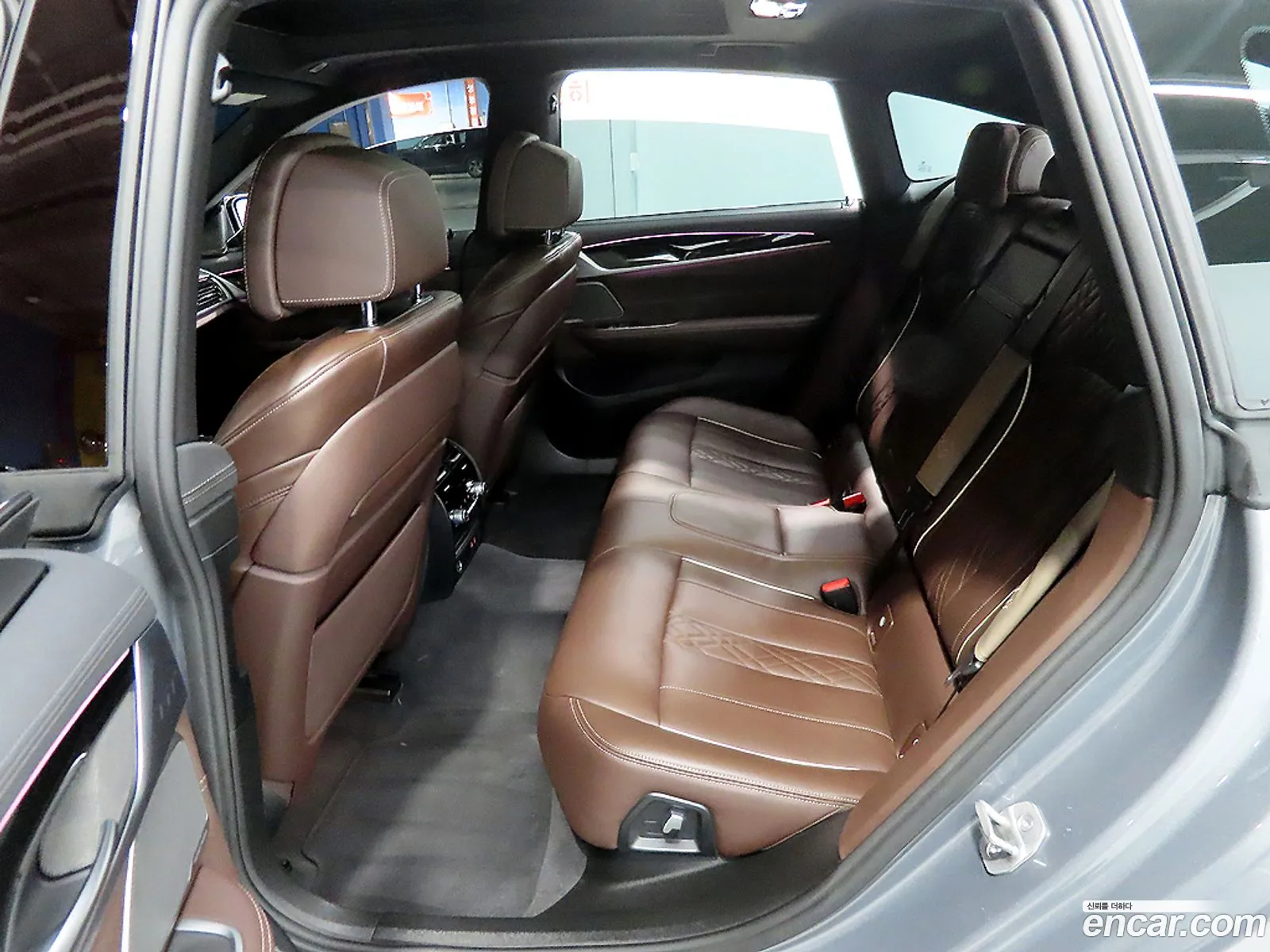 BMW 6 Series GT 2023 — 3