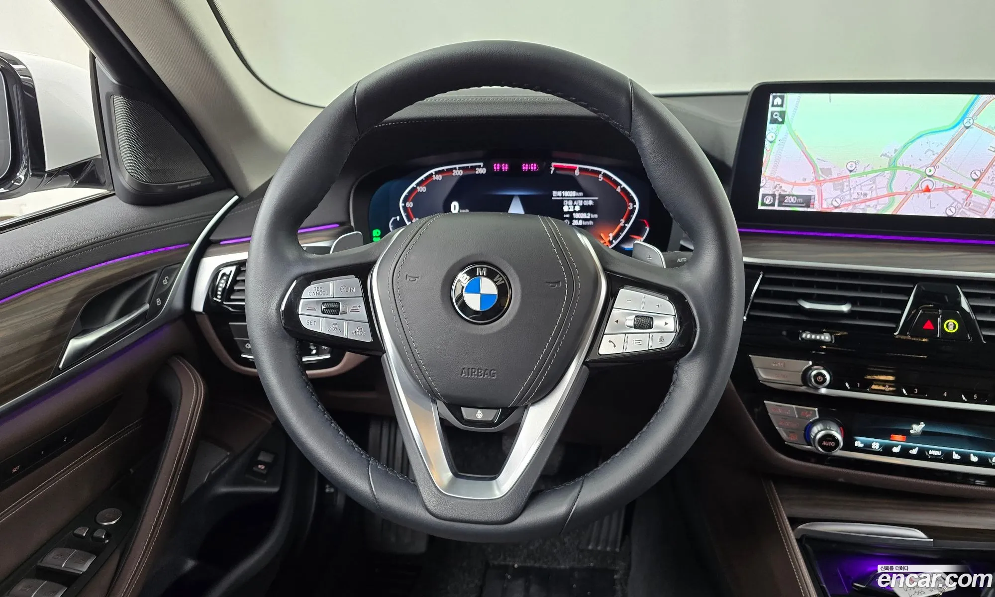BMW 5 Series 2023 WBA71BH0XPCM55360 — 13