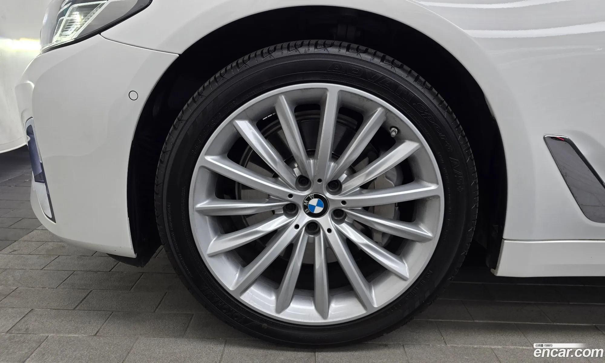 BMW 5 Series 2023 WBA71BH0XPCM55360 — 6