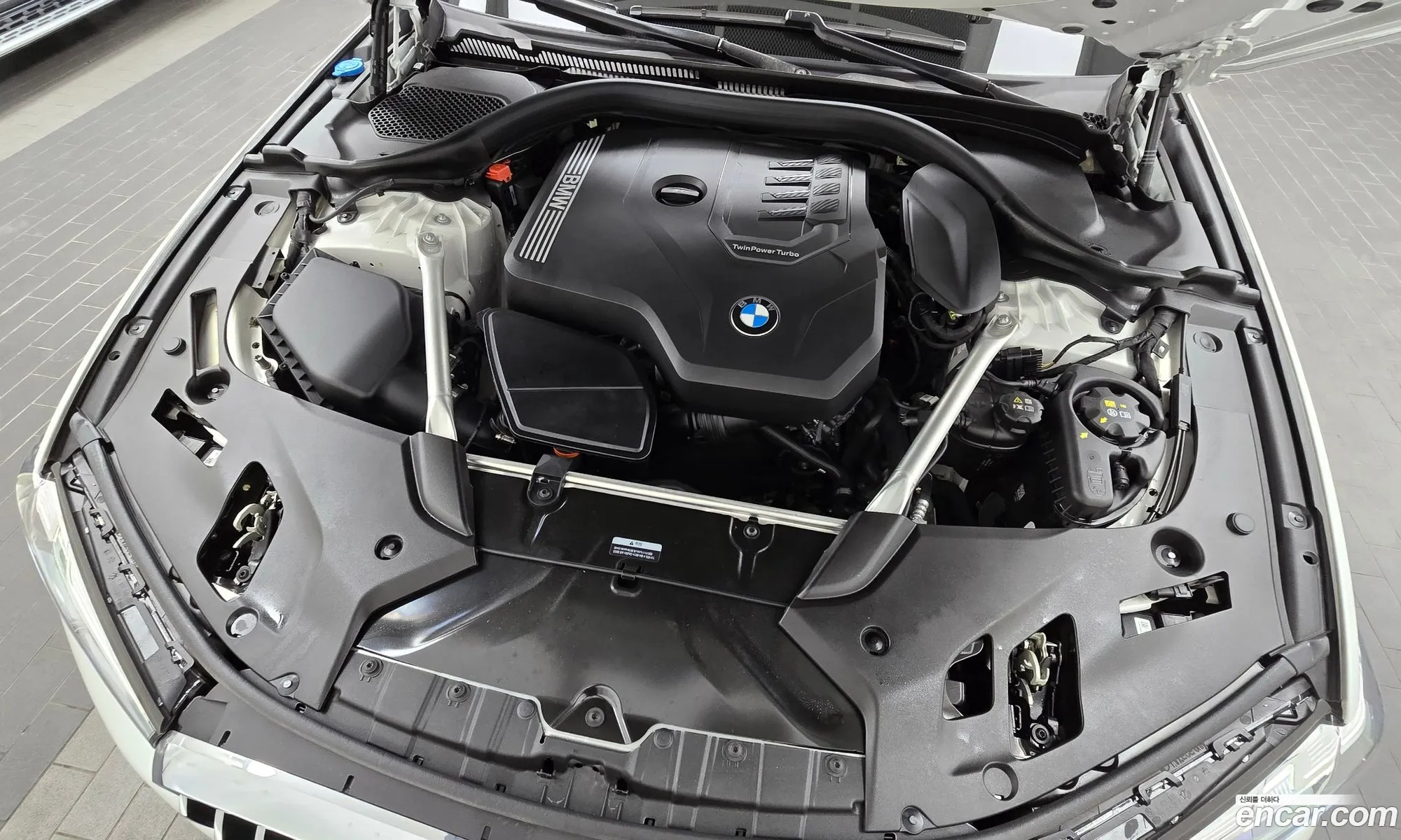 BMW 5 Series 2023 WBA71BH0XPCM55360 — 4
