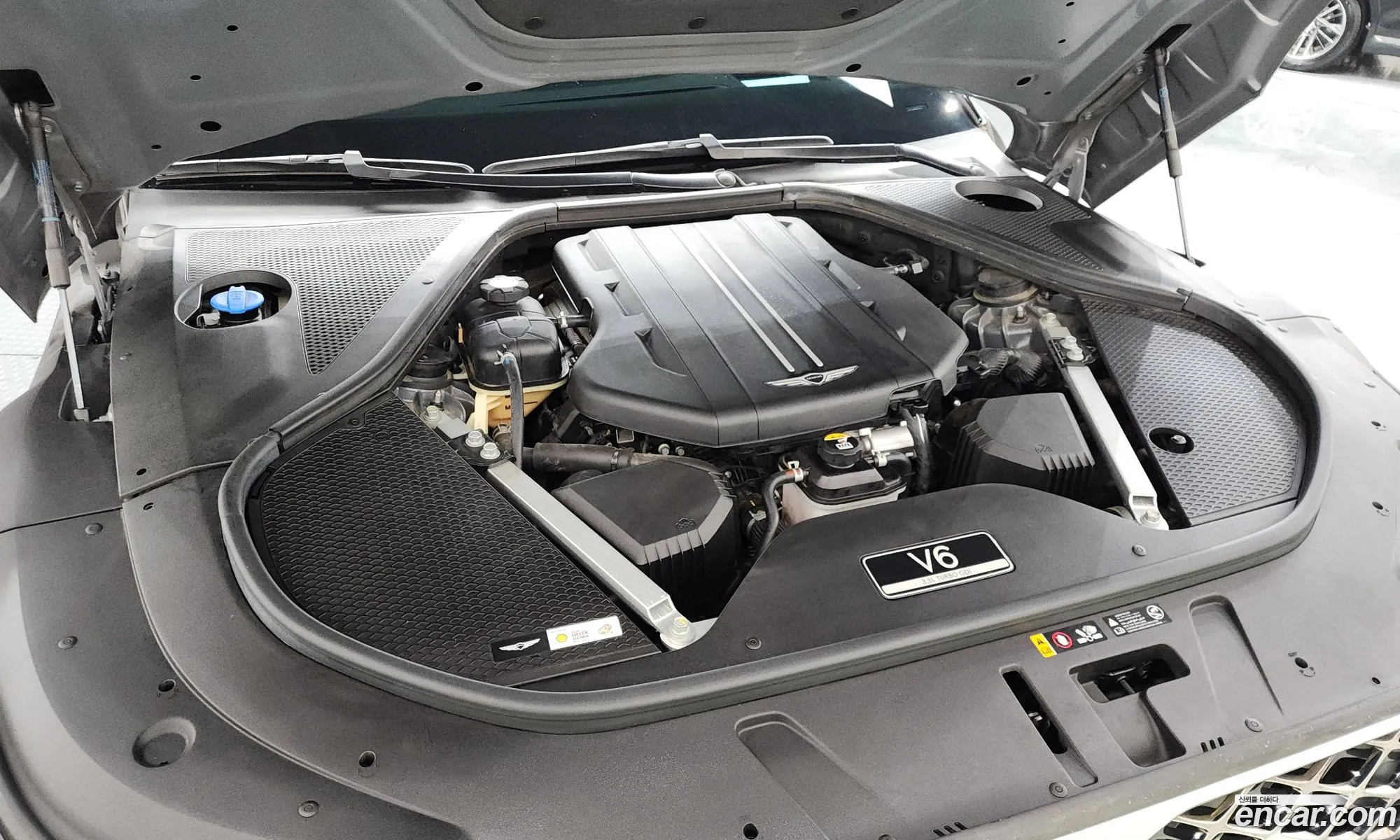 Genesis G90 2022 — 3