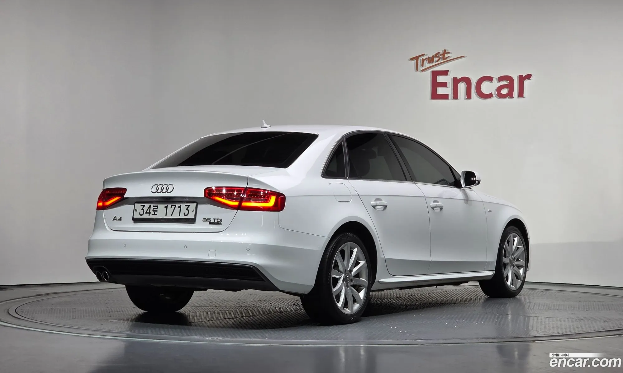 Audi A4 2015 WAUZZZ8K5FN035133 — 14