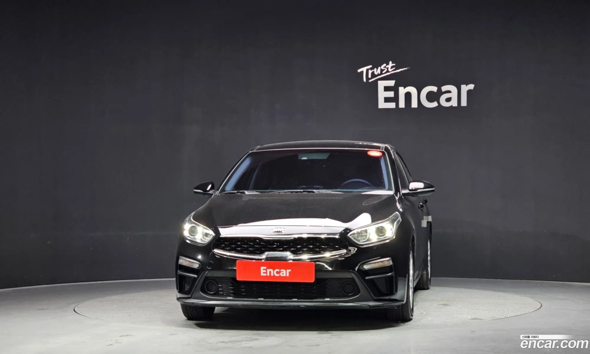 Kia K3 2019 — 10