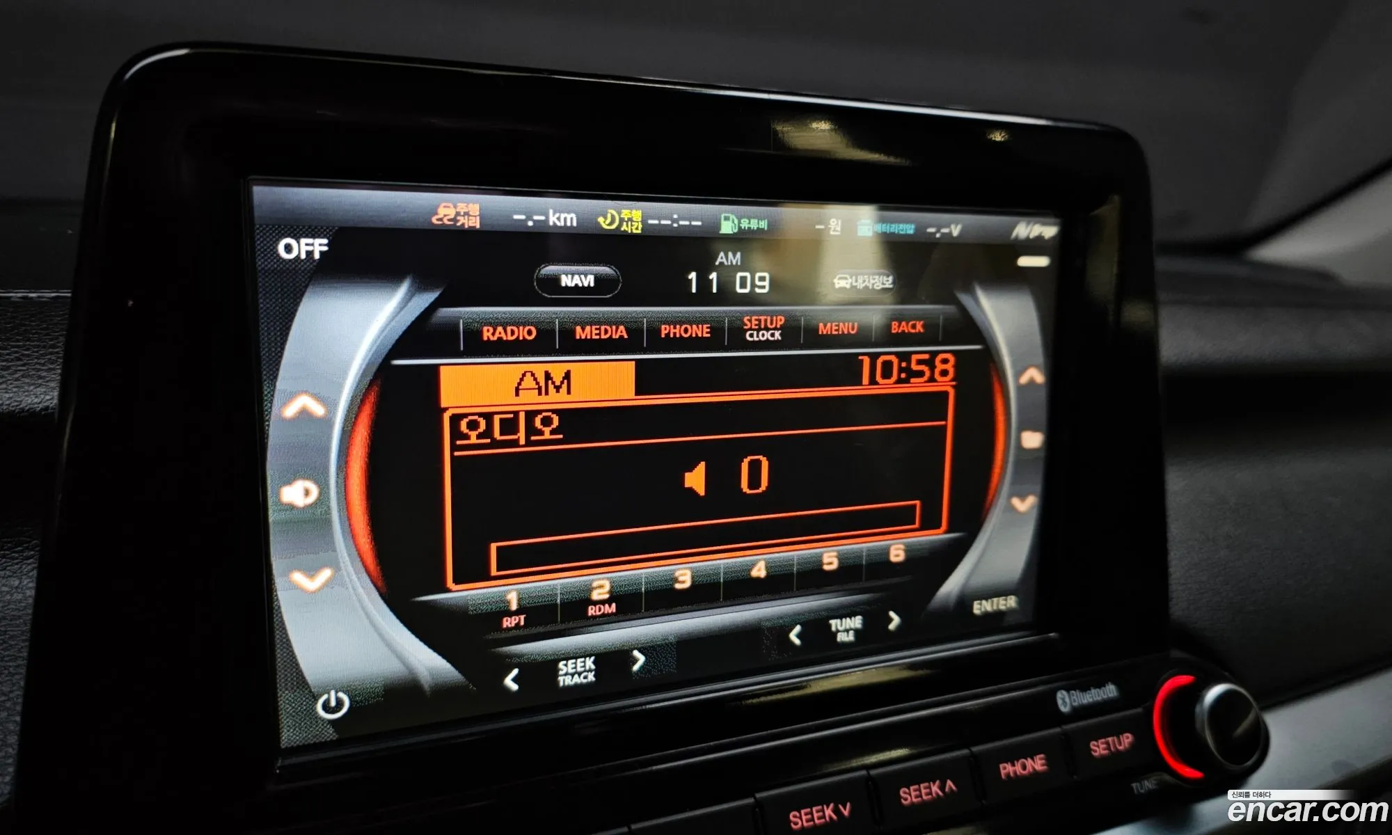 Kia K3 2019 — 19