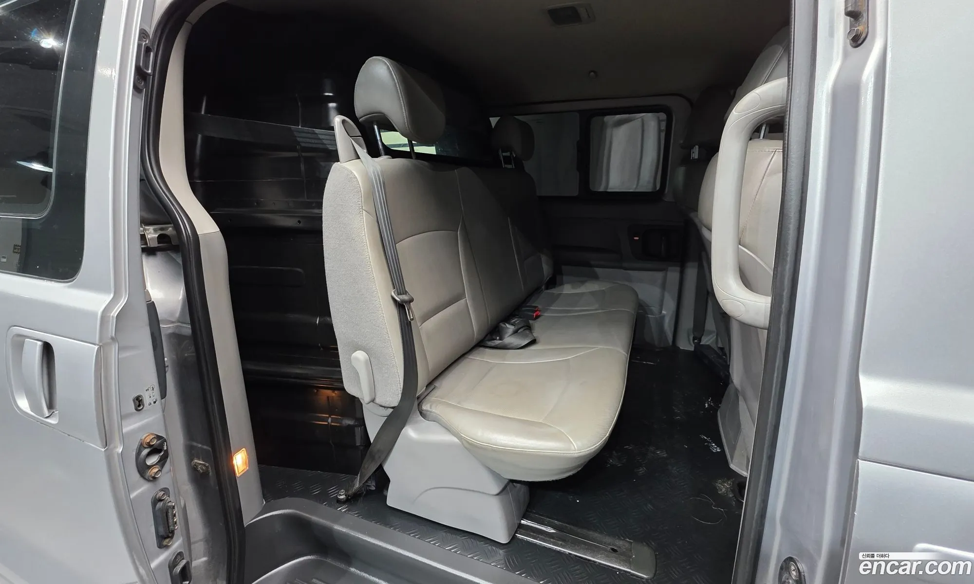 Hyundai Grand Starex 2018 — 8