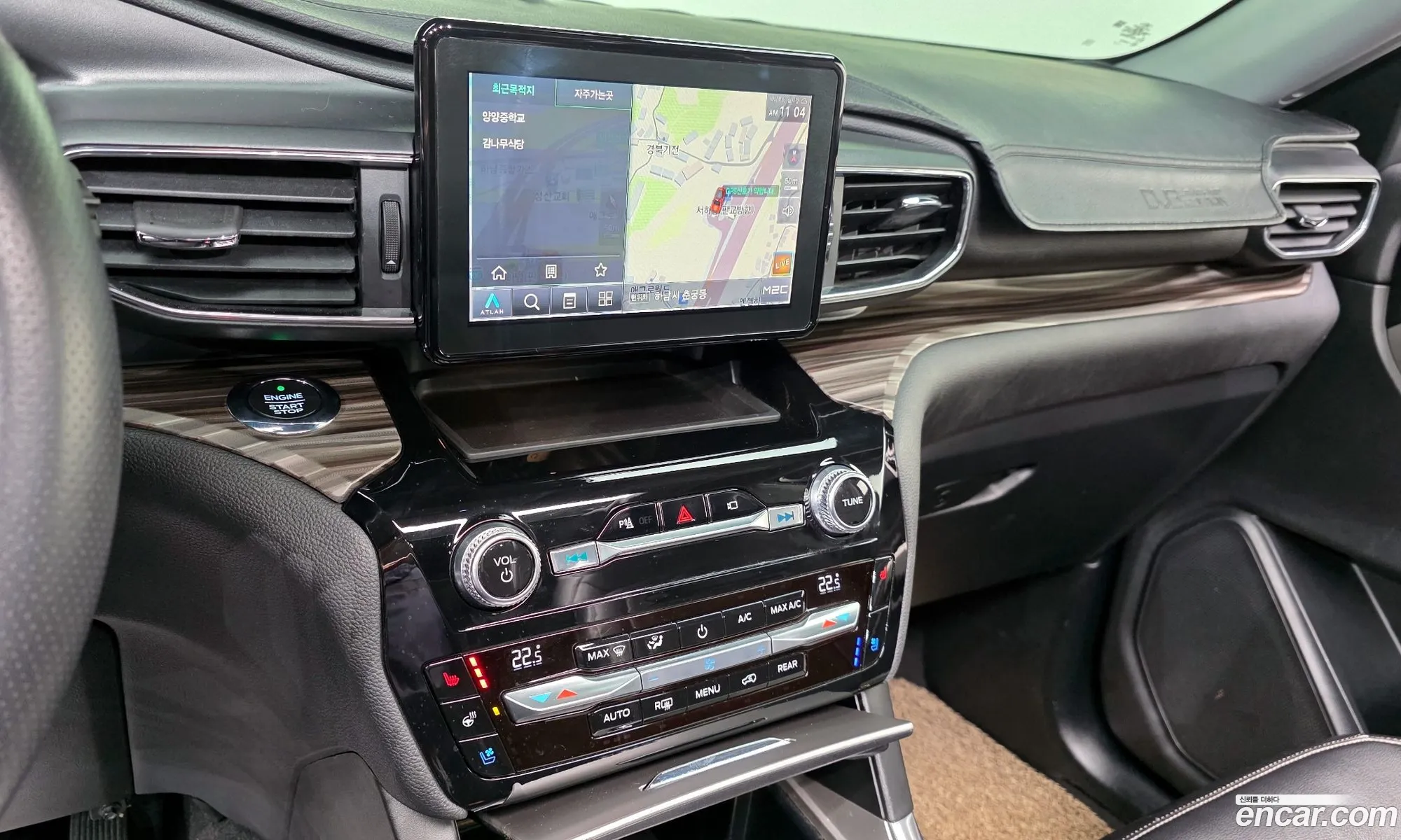 Ford Explorer 6th Gen 2021 — 7