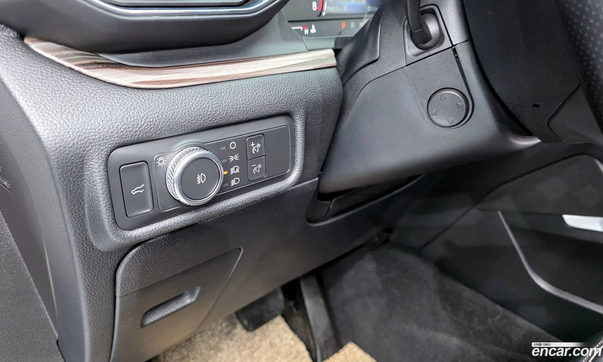 Ford Explorer 6th Gen 2021 — 10