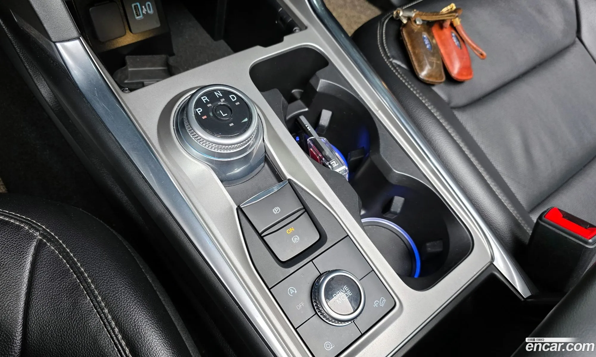 Ford Explorer 6th Gen 2021 — 12