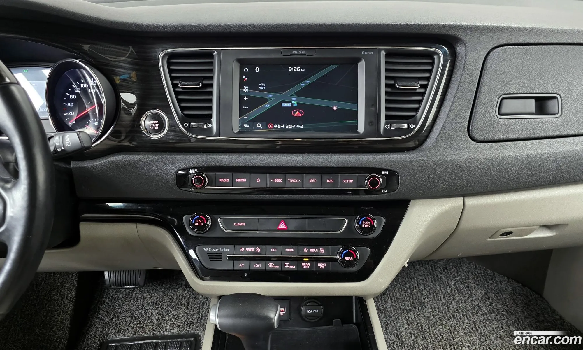 Kia Carnival 2019 — 3