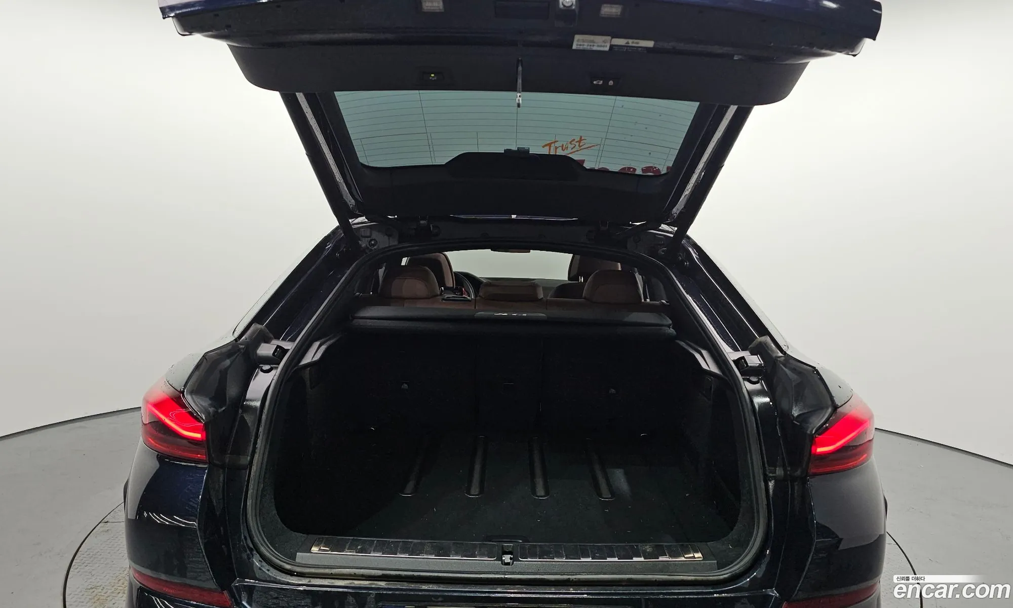 BMW X6 2022 WBACY6104P9N83683 — 4