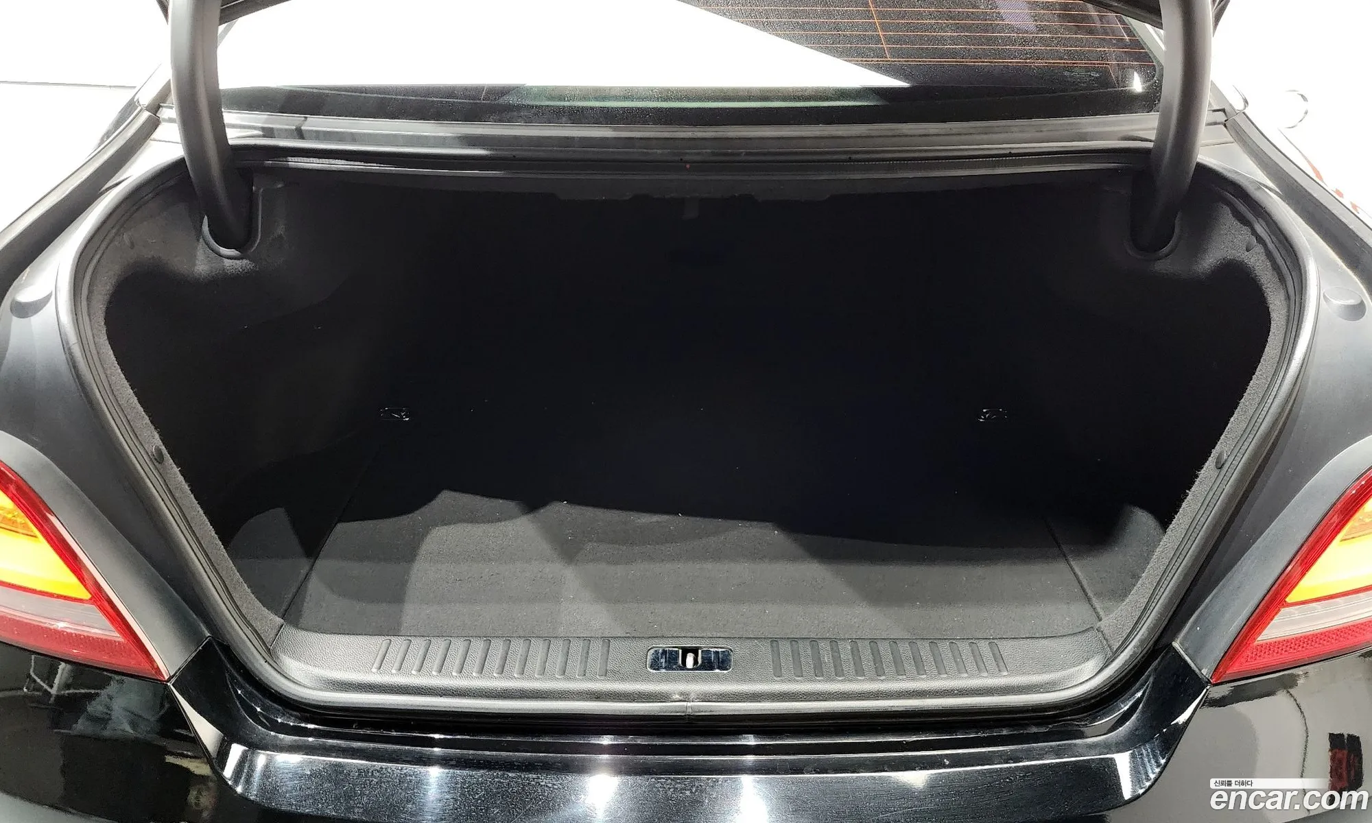 Hyundai Equus 2013 — 10