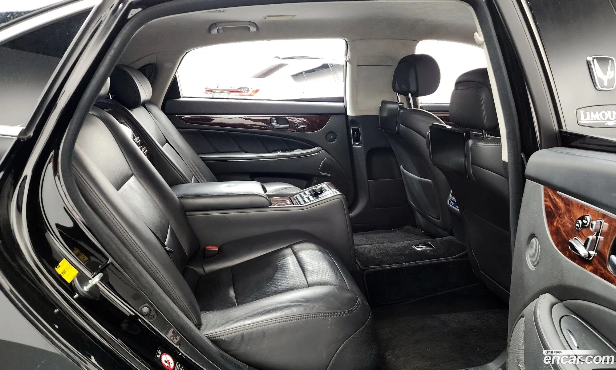 Hyundai Equus 2013 — 8