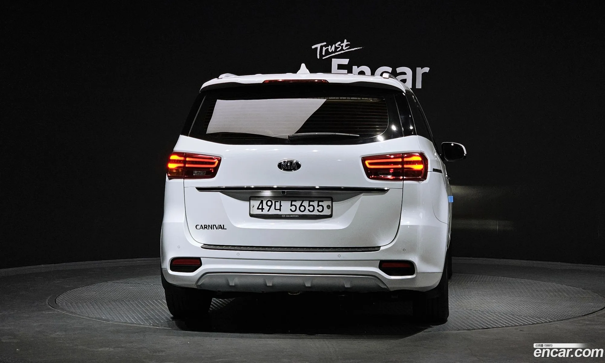 Kia Carnival 2018 — 19