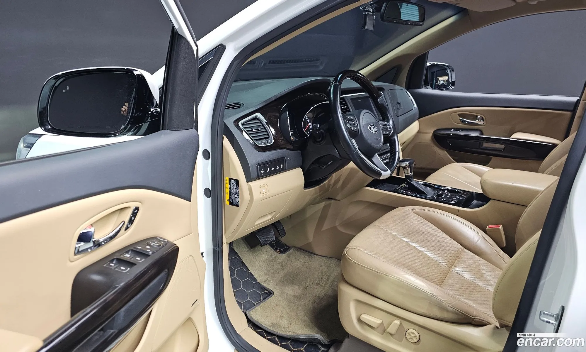 Kia Carnival 2018 — 11