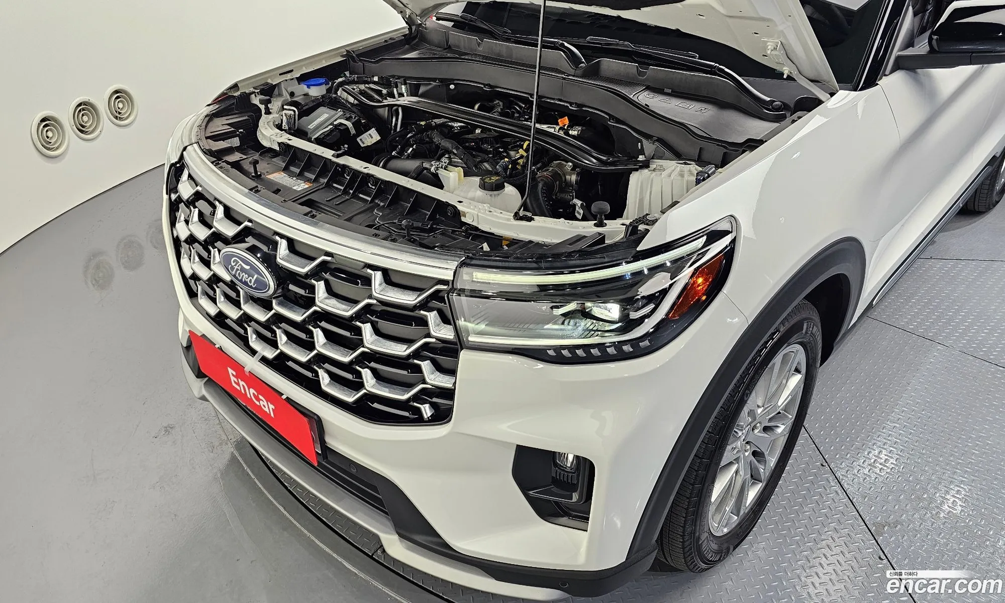 Ford Explorer 6th Gen 2025 1FMUK8HH9SGA53161 — 7