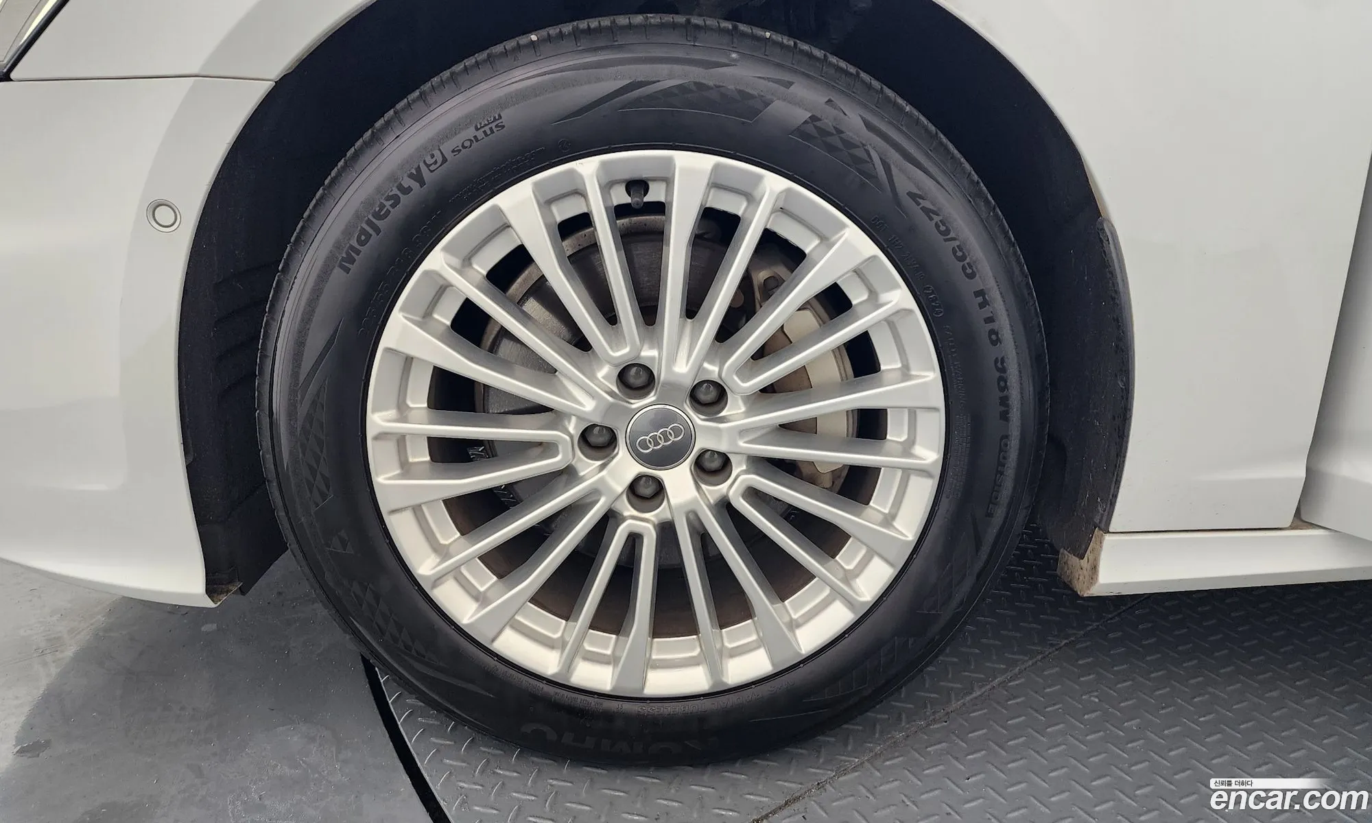 Audi A6 2021 WAUZZZF22MN002543 — 16