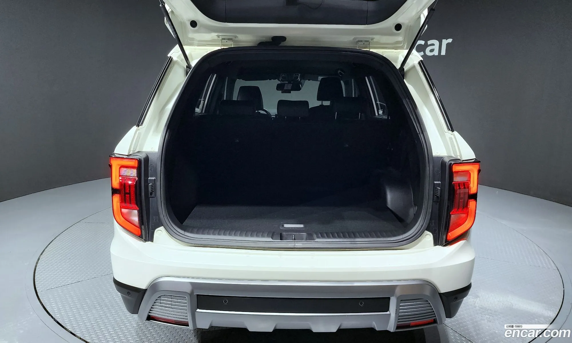 KG Mobility (SsangYong) Torres 2023 — 4