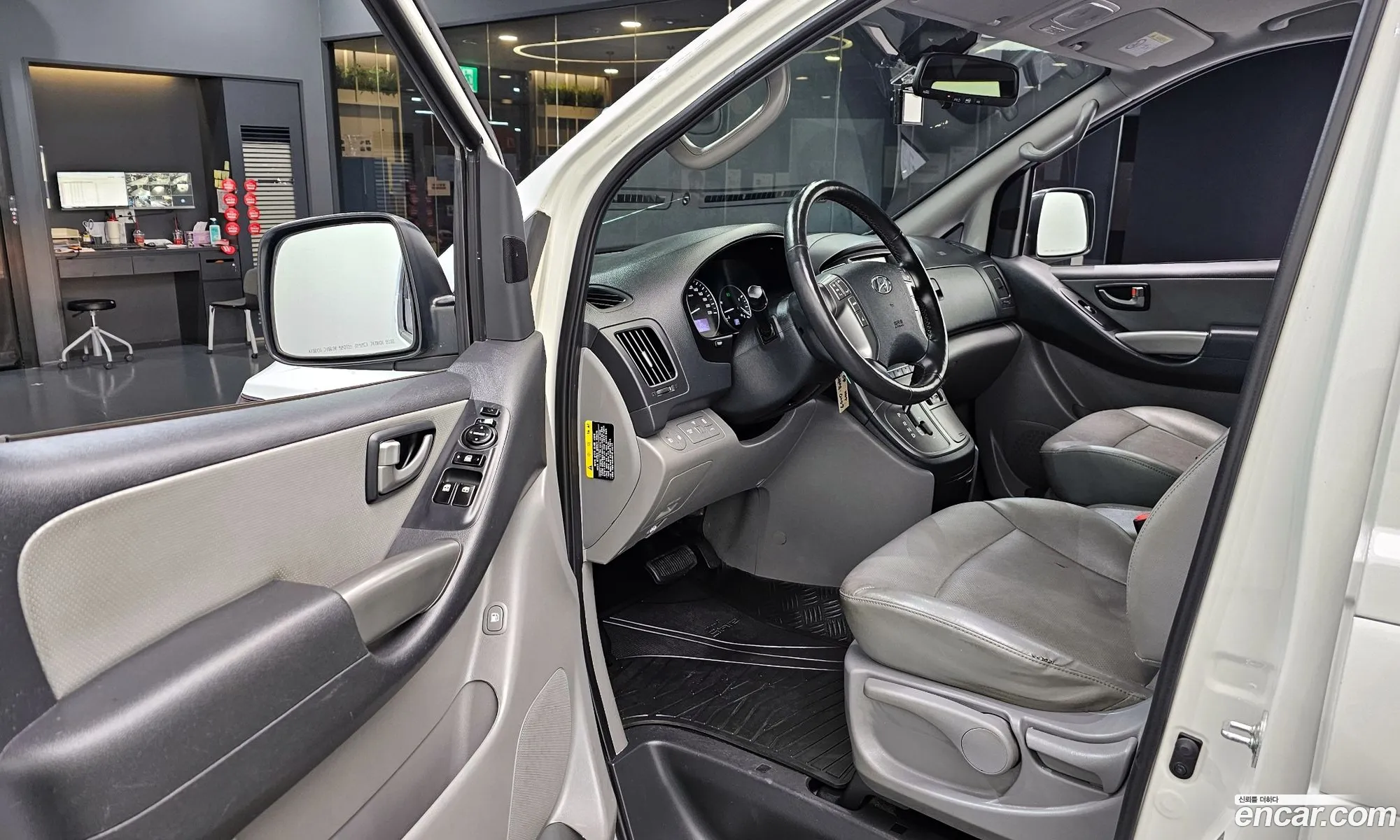 Hyundai Grand Starex 2020 — 3