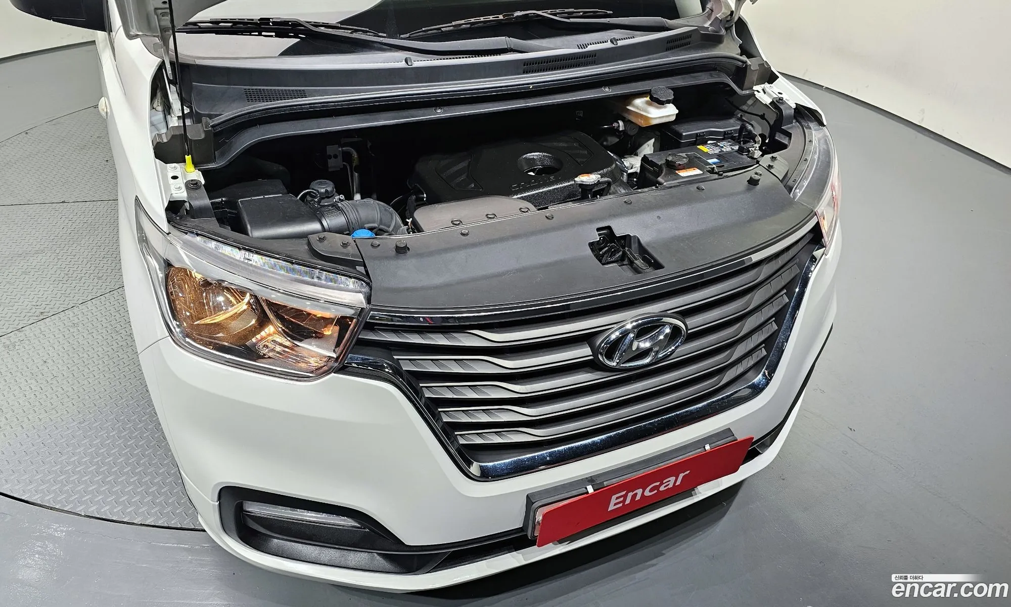 Hyundai Grand Starex 2020 — 4