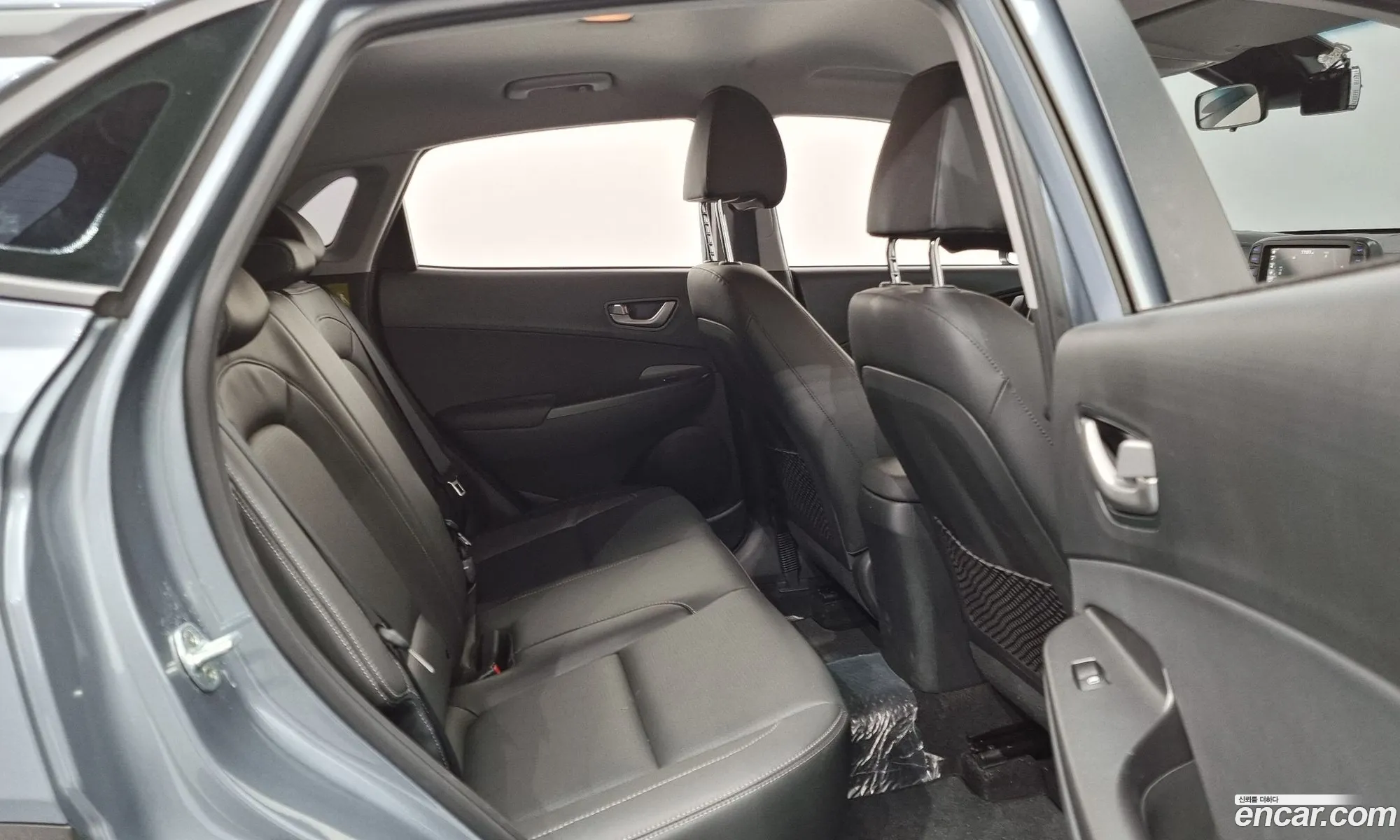 Hyundai Kona 2017 — 12