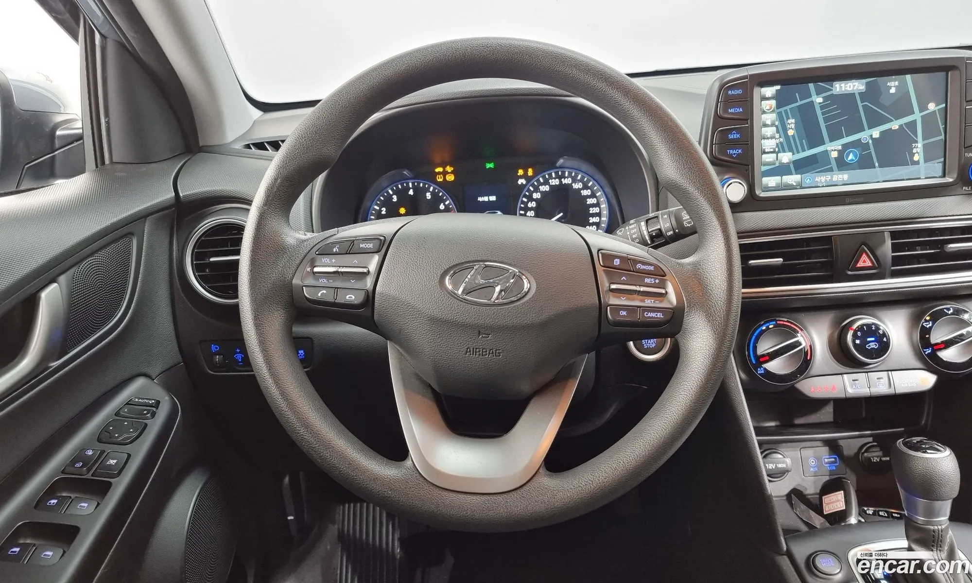 Hyundai Kona 2017 — 10