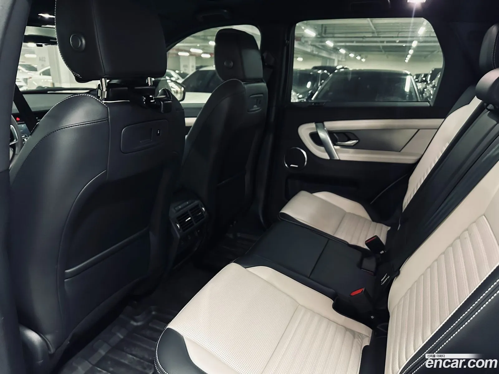 Land Rover Discovery Sport 2025 — 7