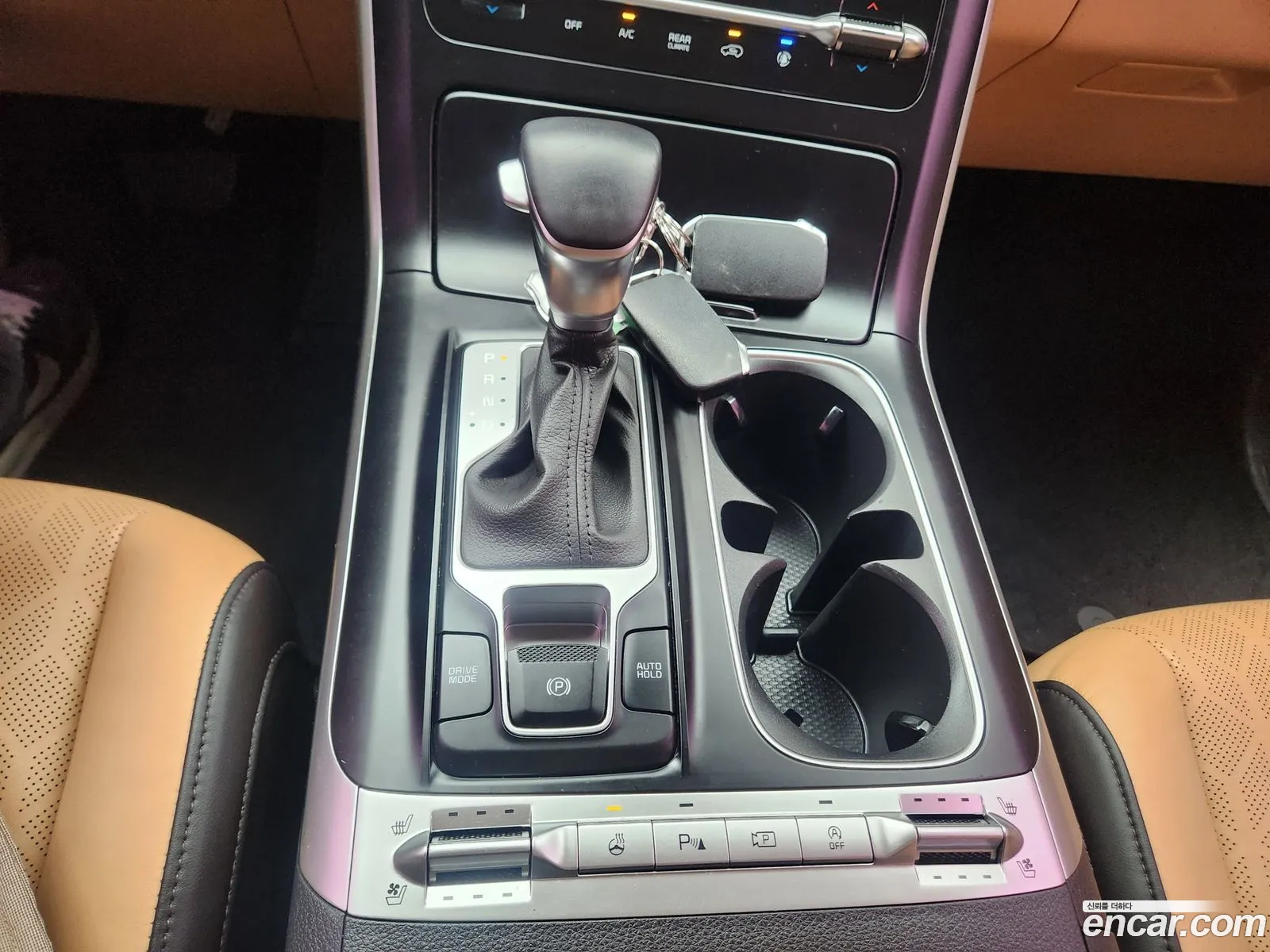 Kia Carnival 2021 — 4