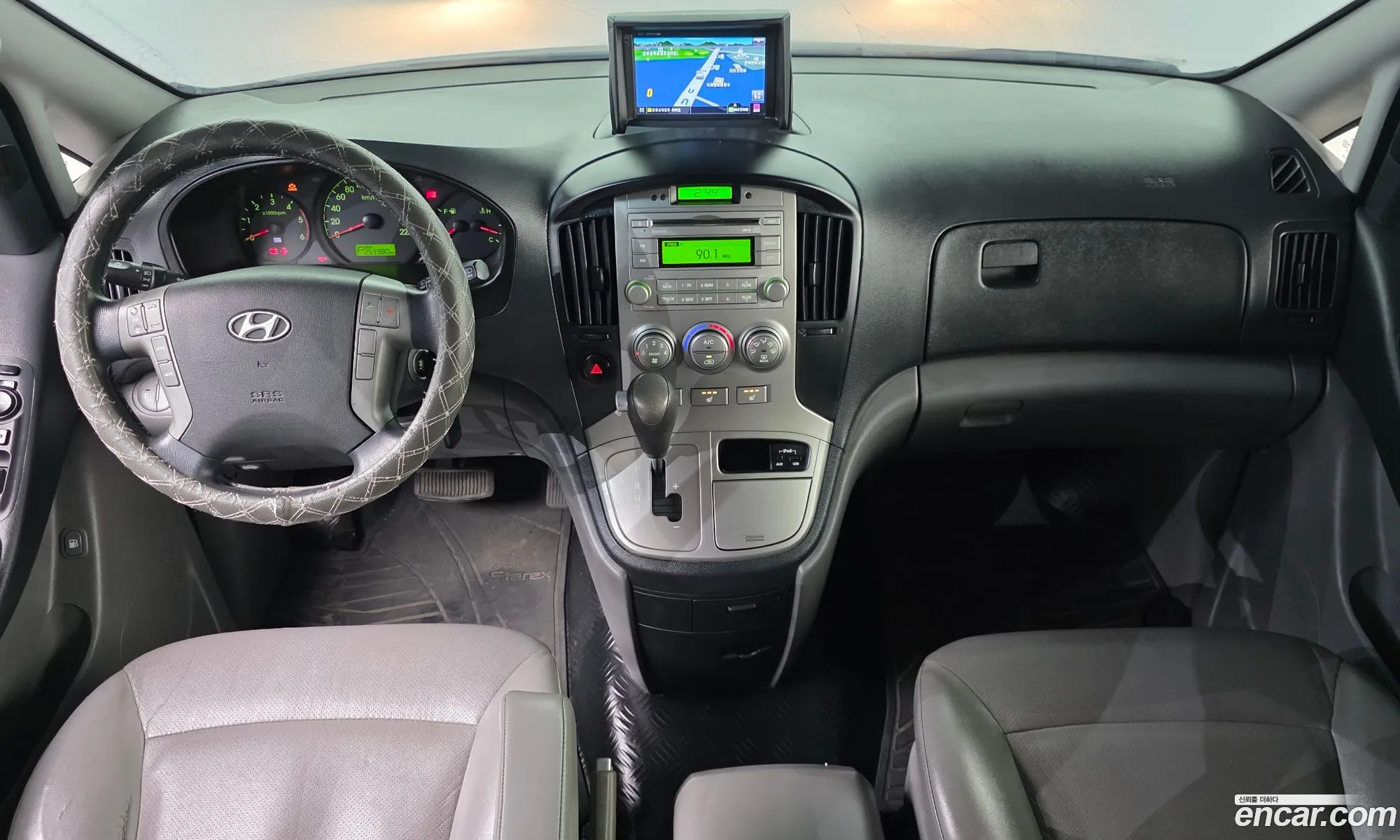 Hyundai Grand Starex 2012 — 8