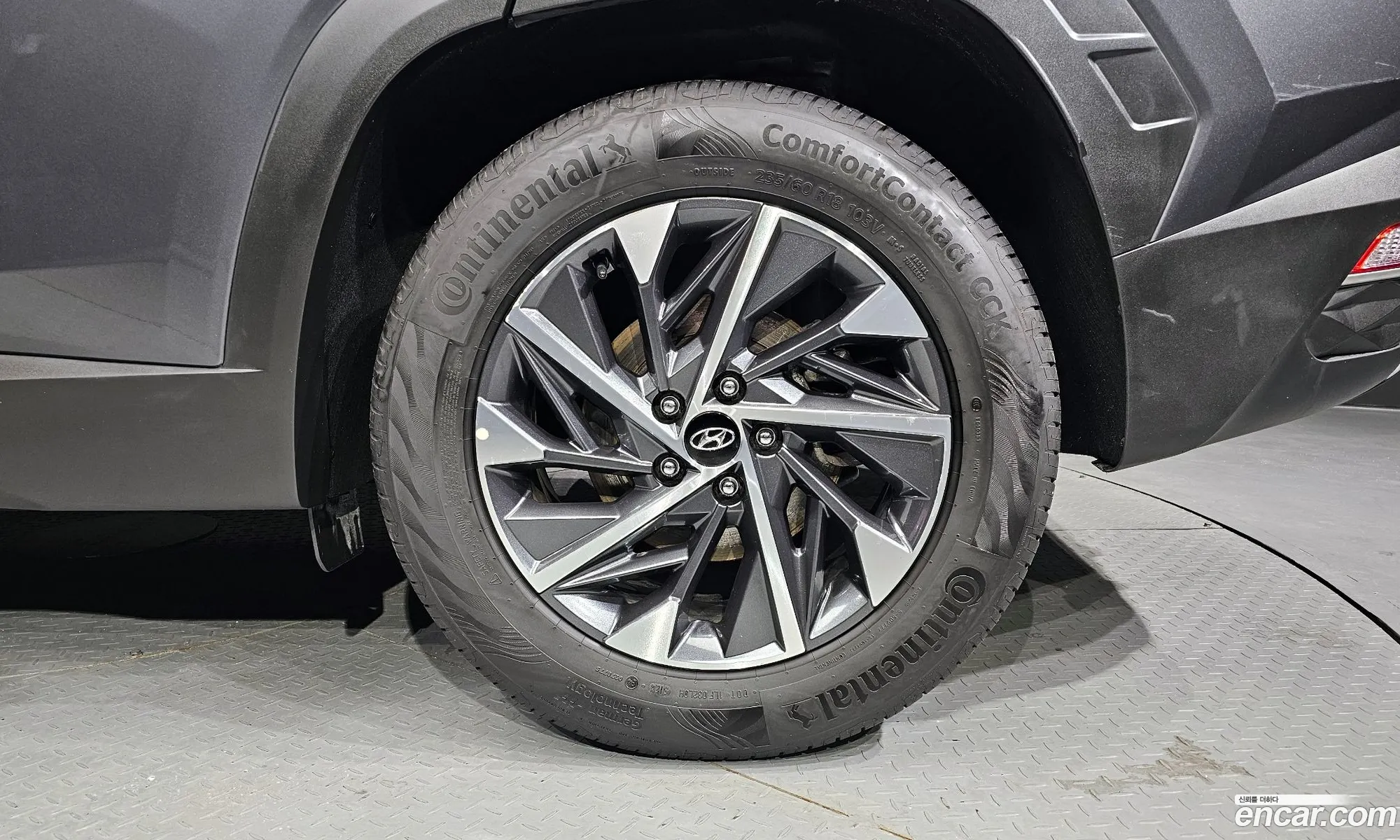 Hyundai Tucson 2021 — 16