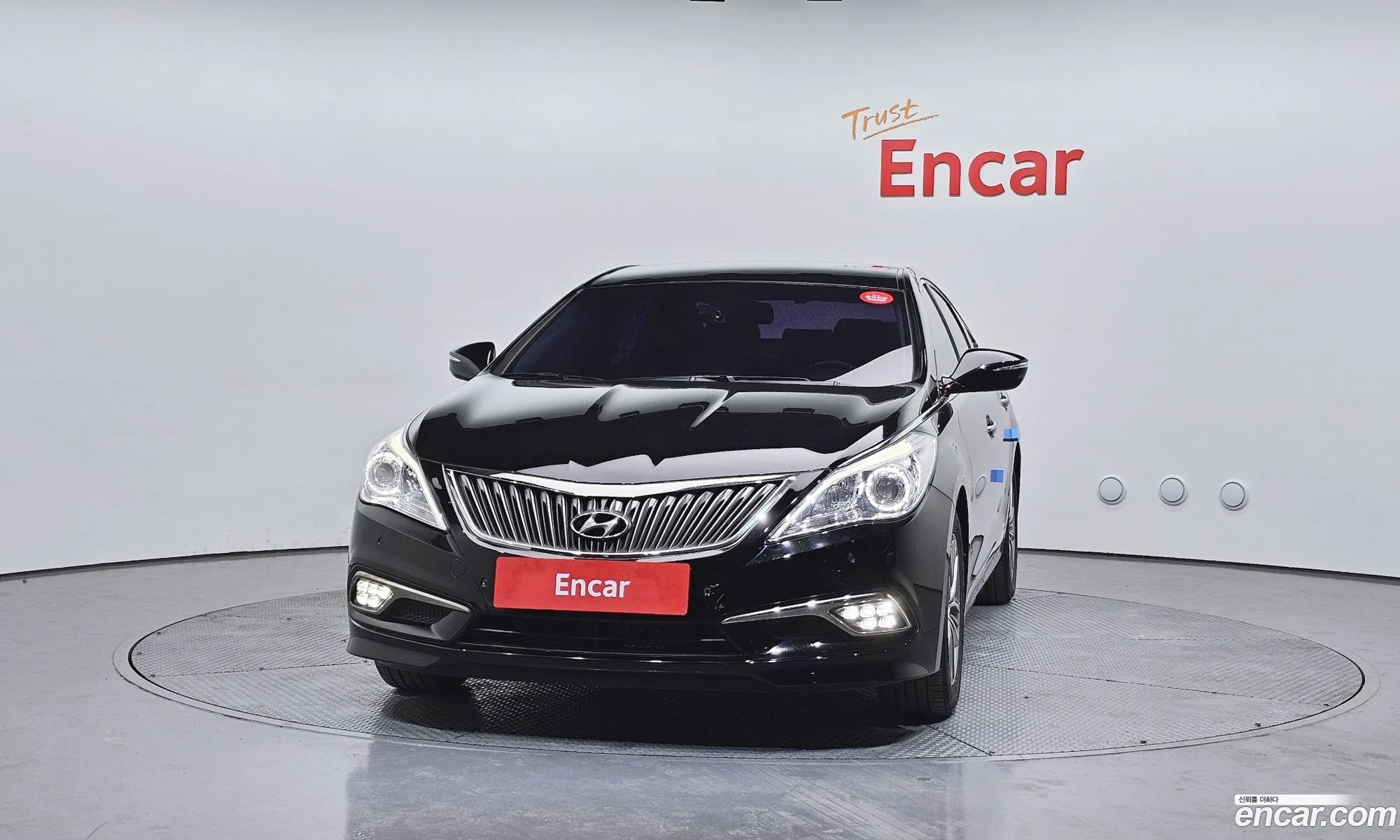 Hyundai Grandeur HG 2015 — 15
