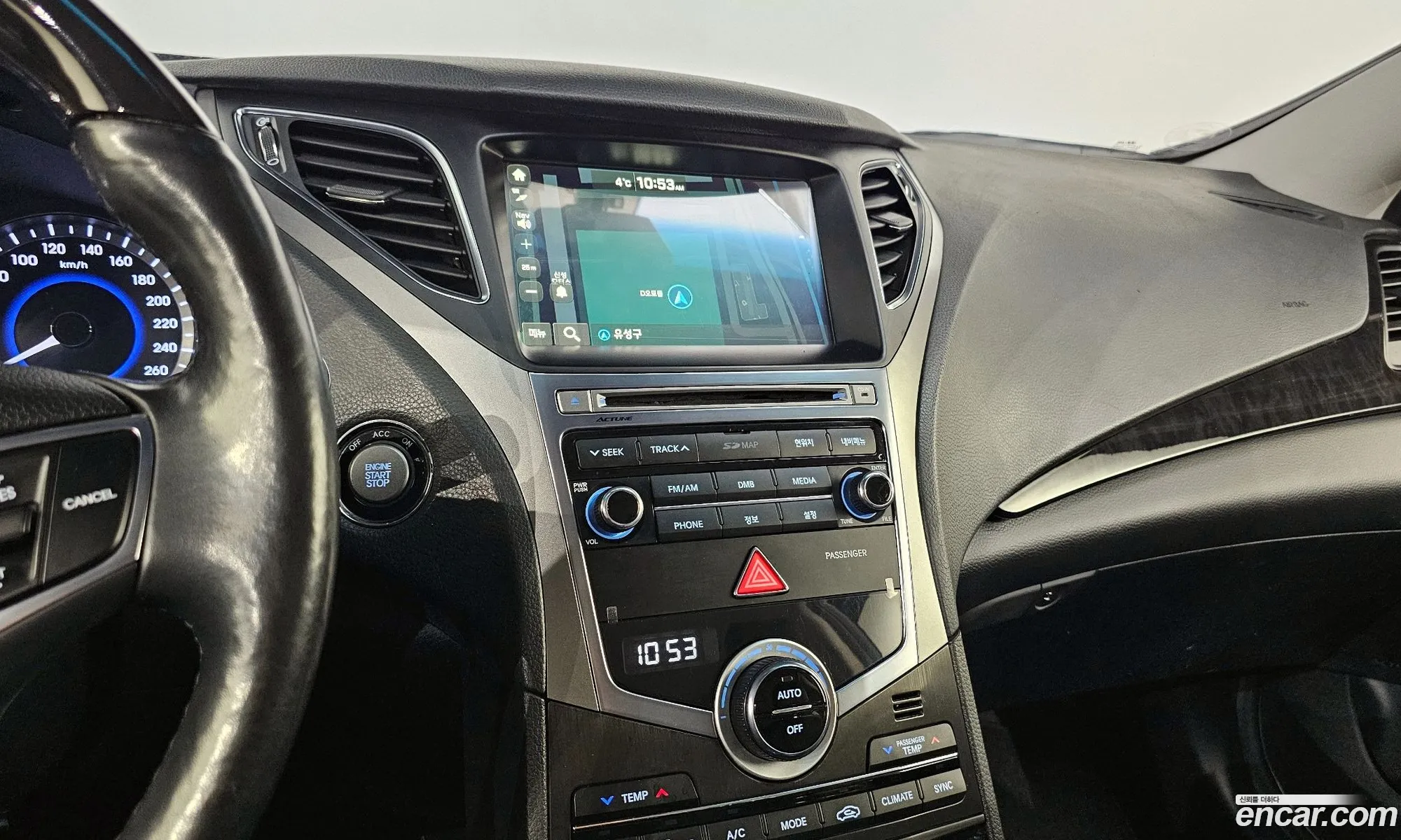 Hyundai Grandeur HG 2015 — 18