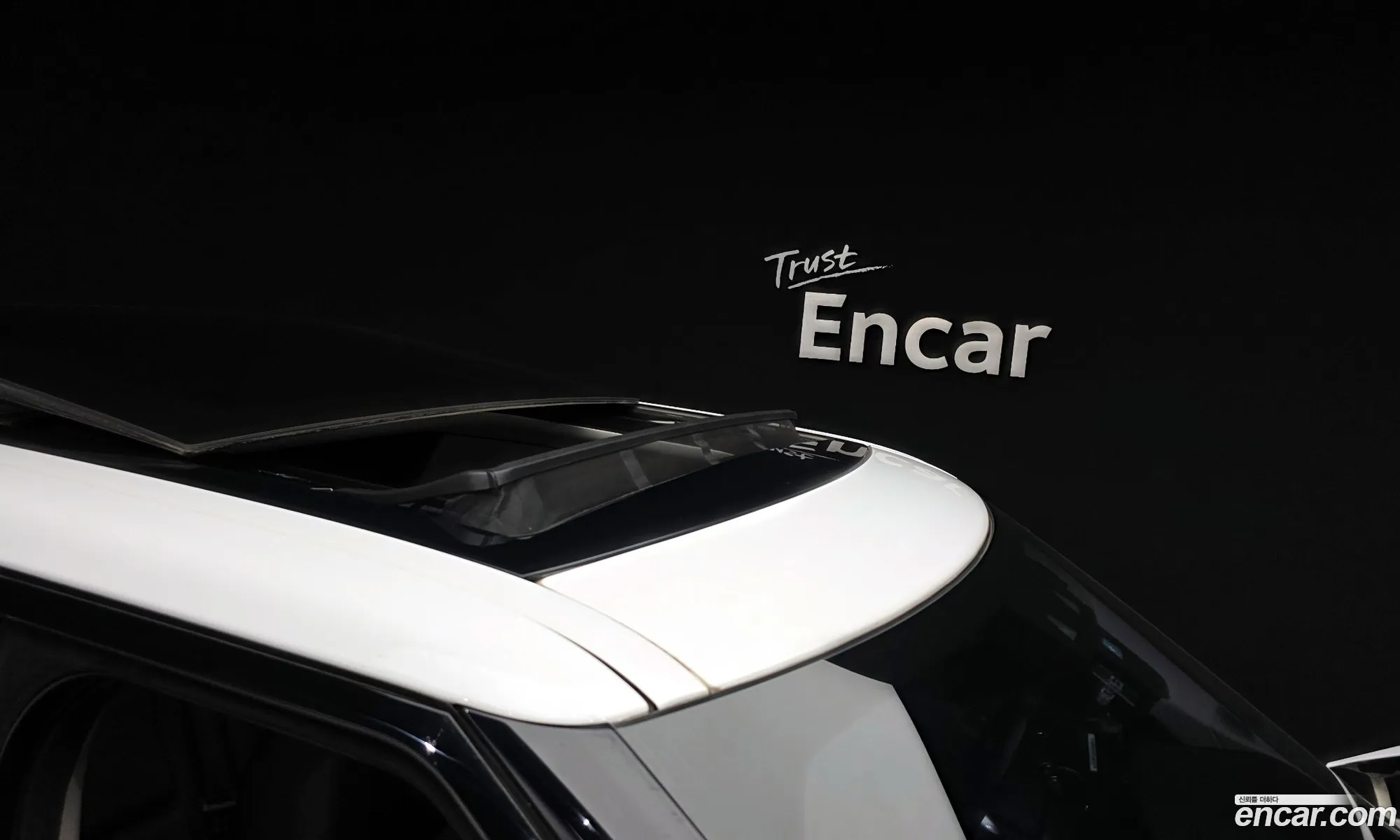 Land Rover Discovery 5 2019 — 14