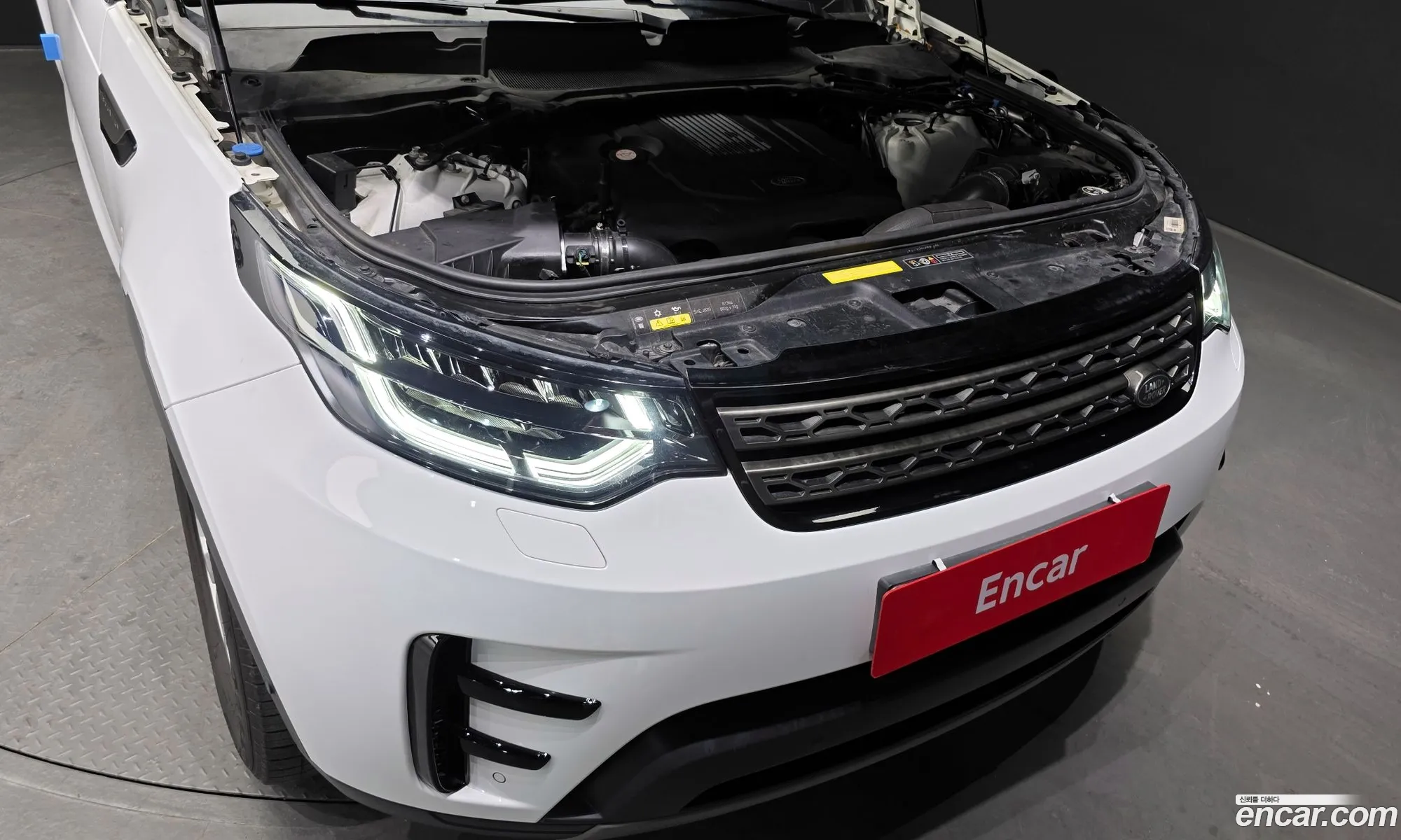 Land Rover Discovery 5 2019 — 2