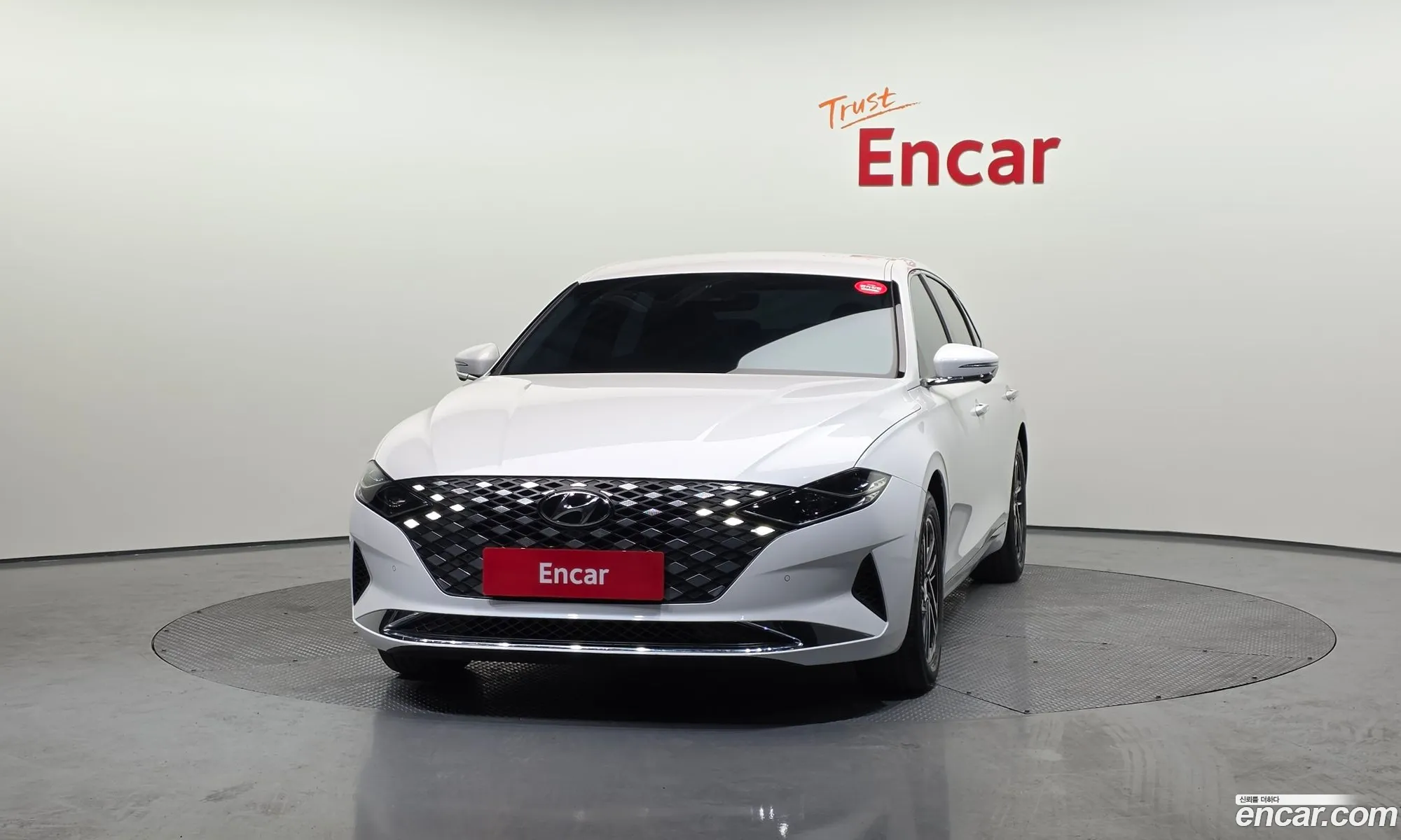 Hyundai Grandeur IG 2022 — 16