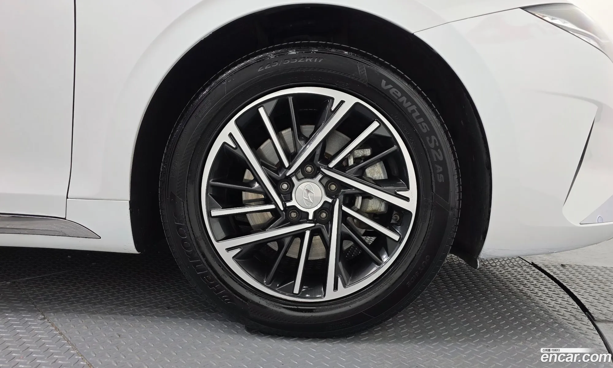 Hyundai Grandeur IG 2022 — 19