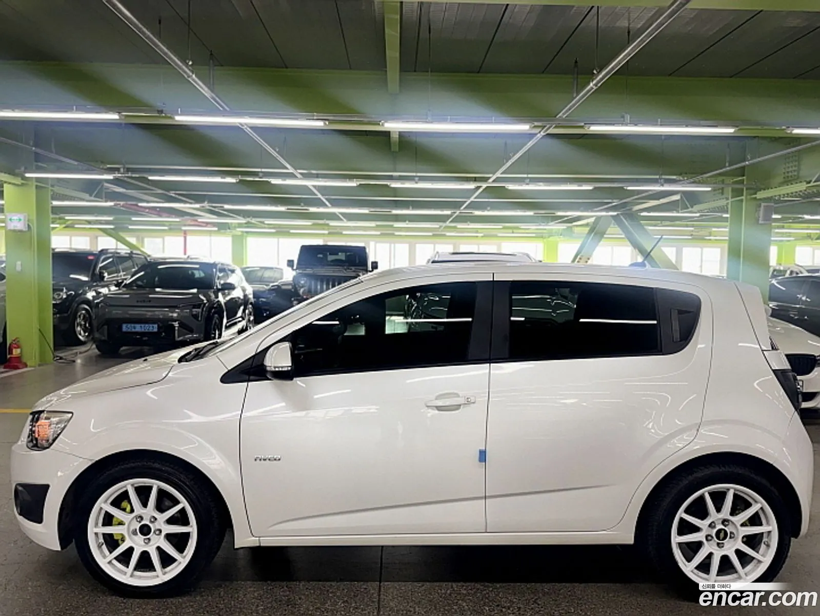Chevrolet (GM Daewoo) Aveo Hatchback 2015 — 3
