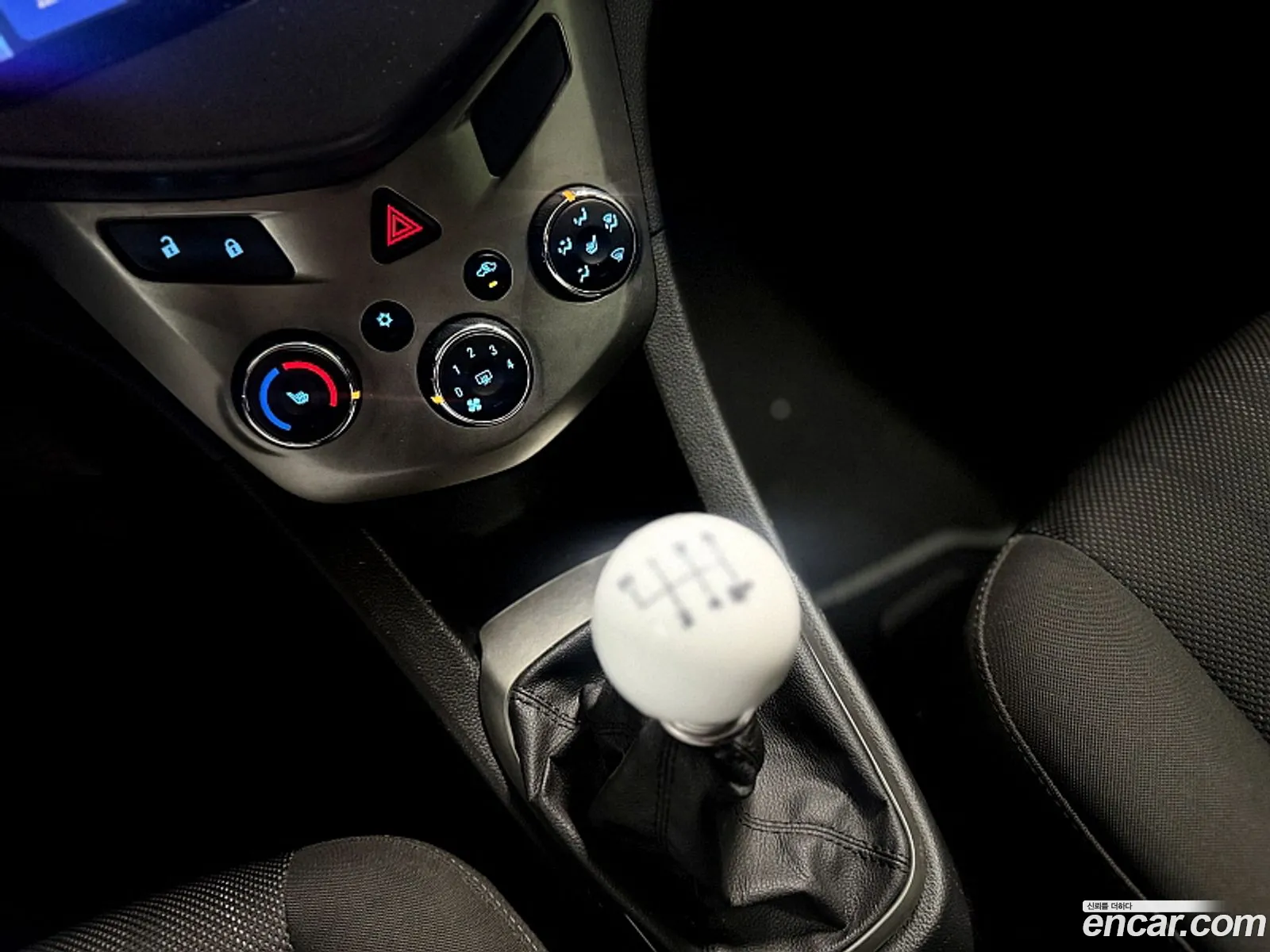 Chevrolet (GM Daewoo) Aveo Hatchback 2015 — 14