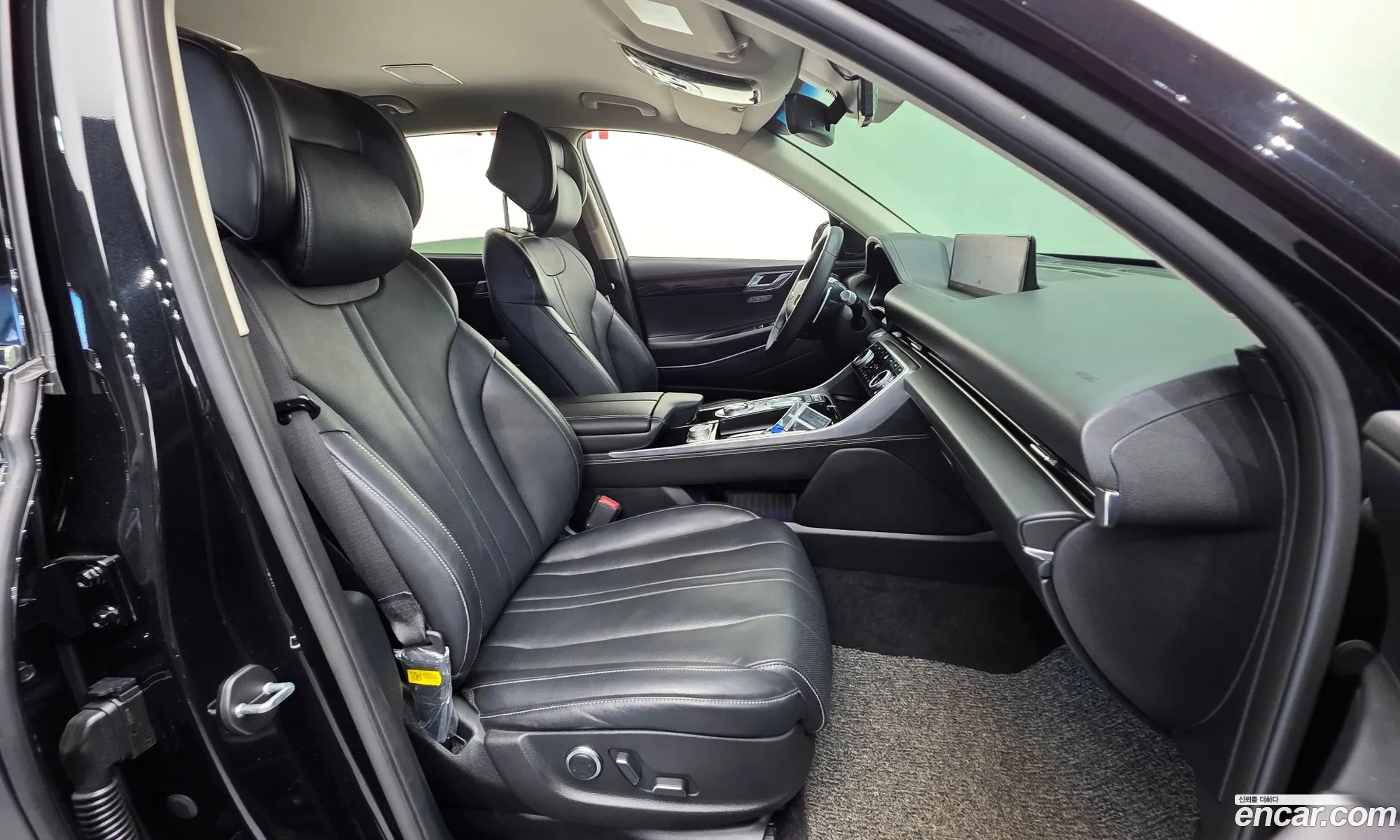 Genesis GV80 2021 — 15