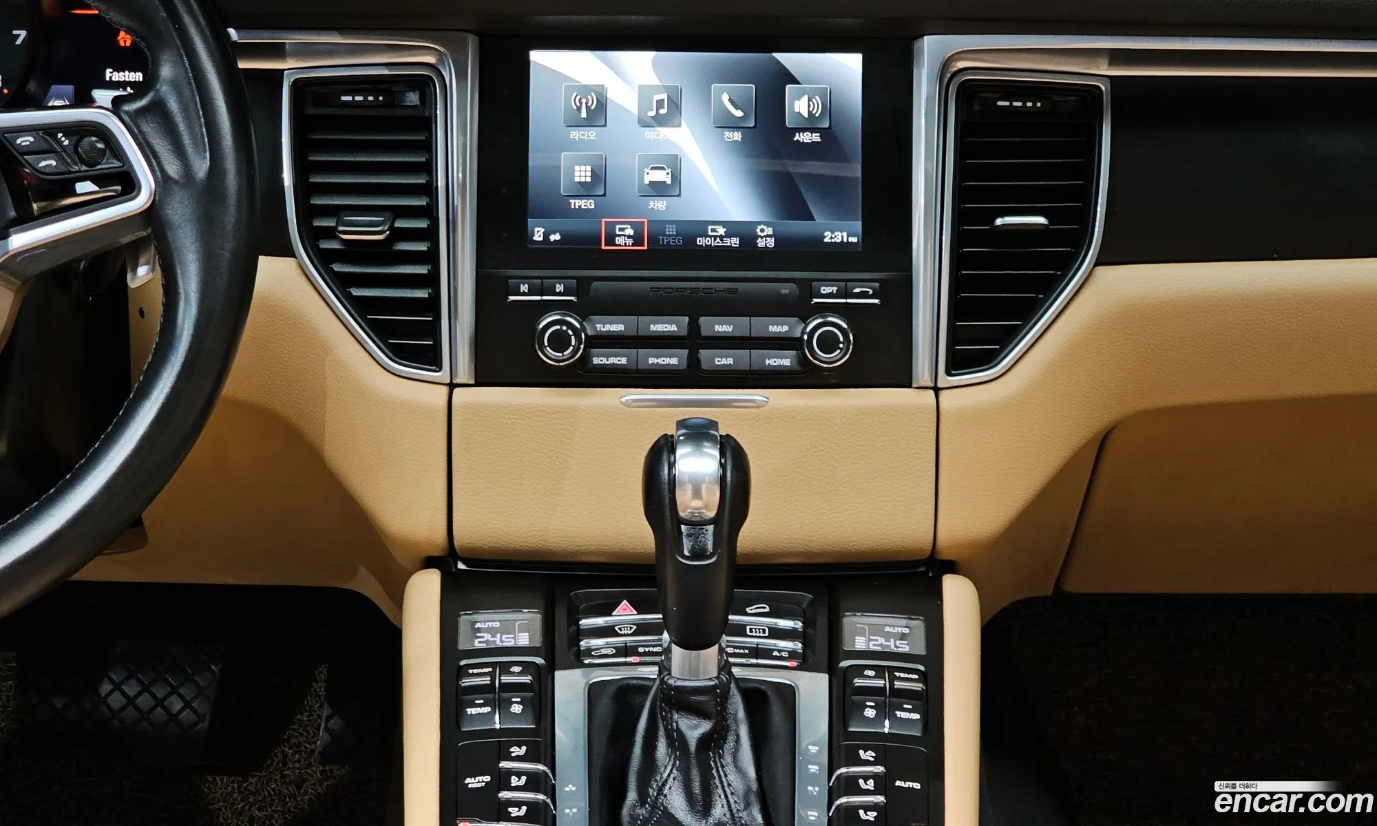Porsche Macan 2017 — 16