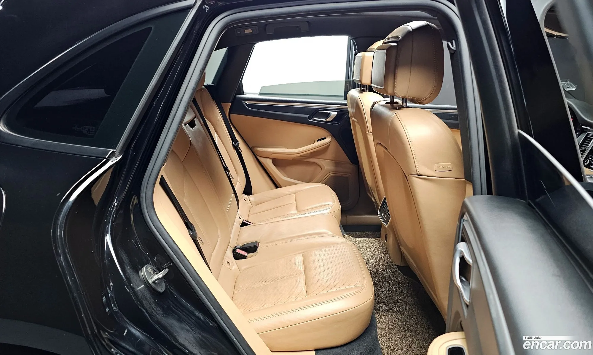 Porsche Macan 2017 — 15