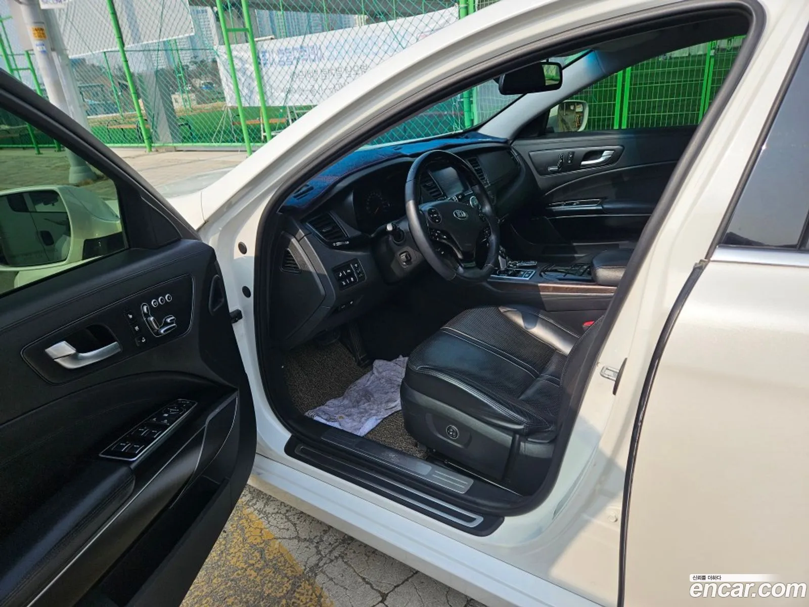 Kia K9 2012 — 20