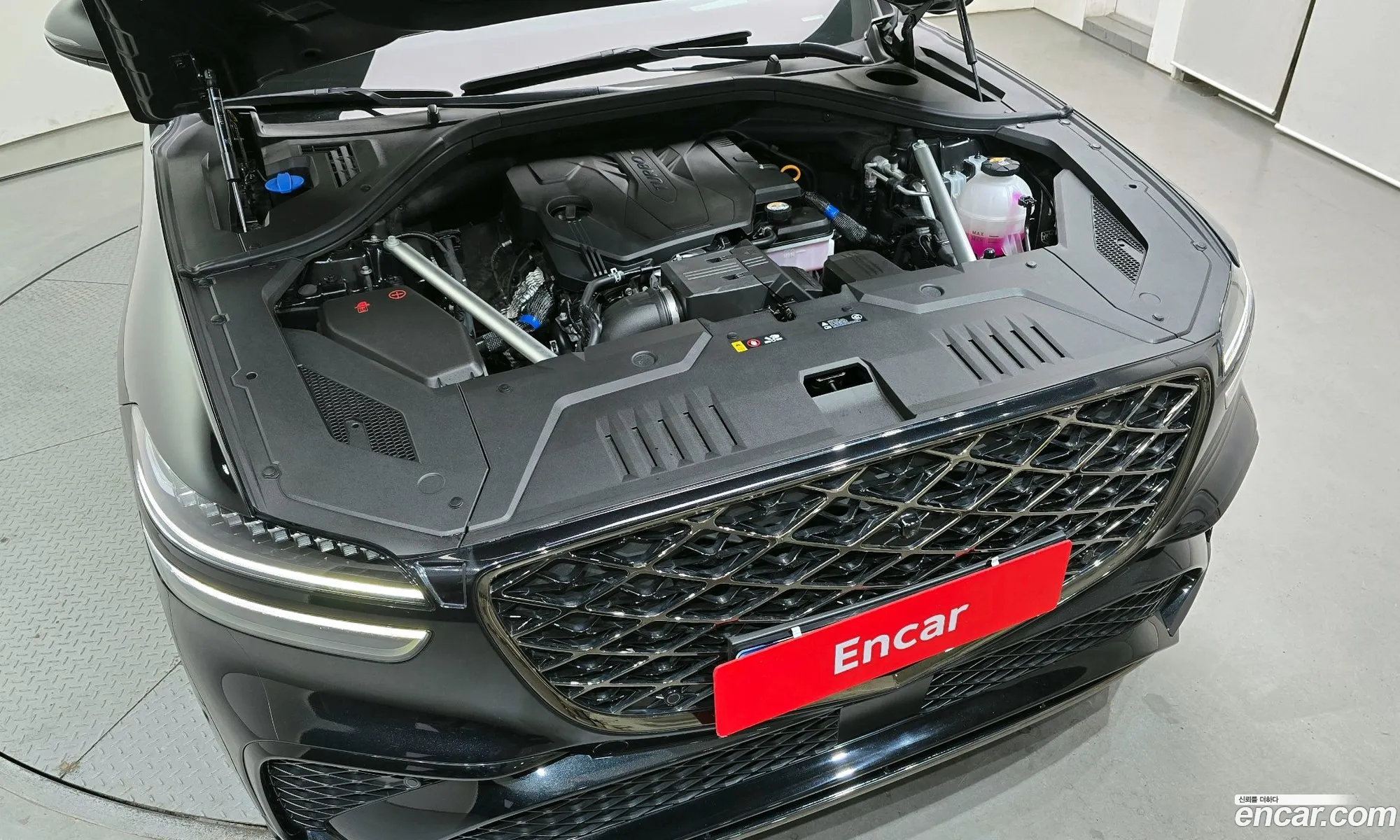 Genesis GV70 2024 — 3