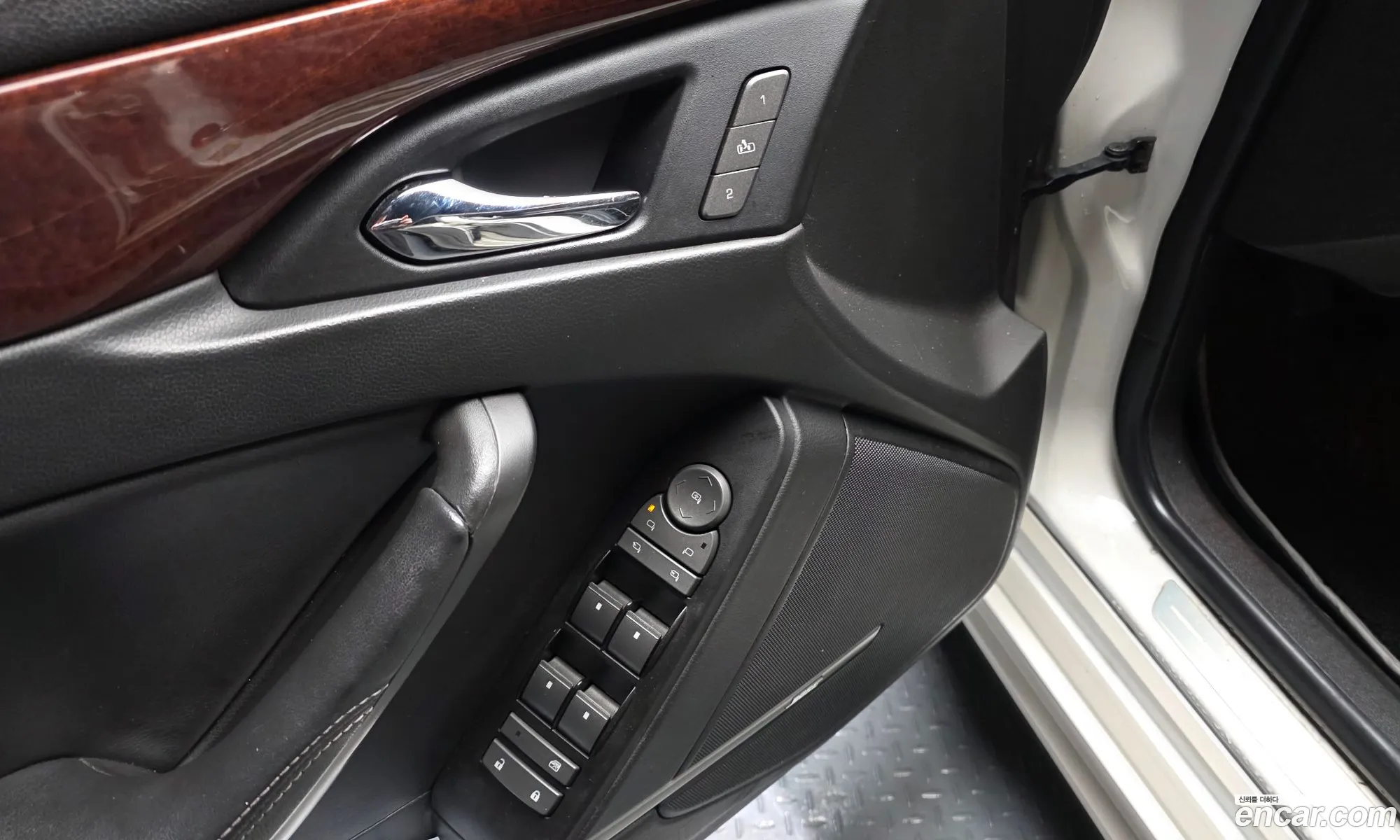 Cadillac CTS 2012 1G6D95E52C0128000 — 4