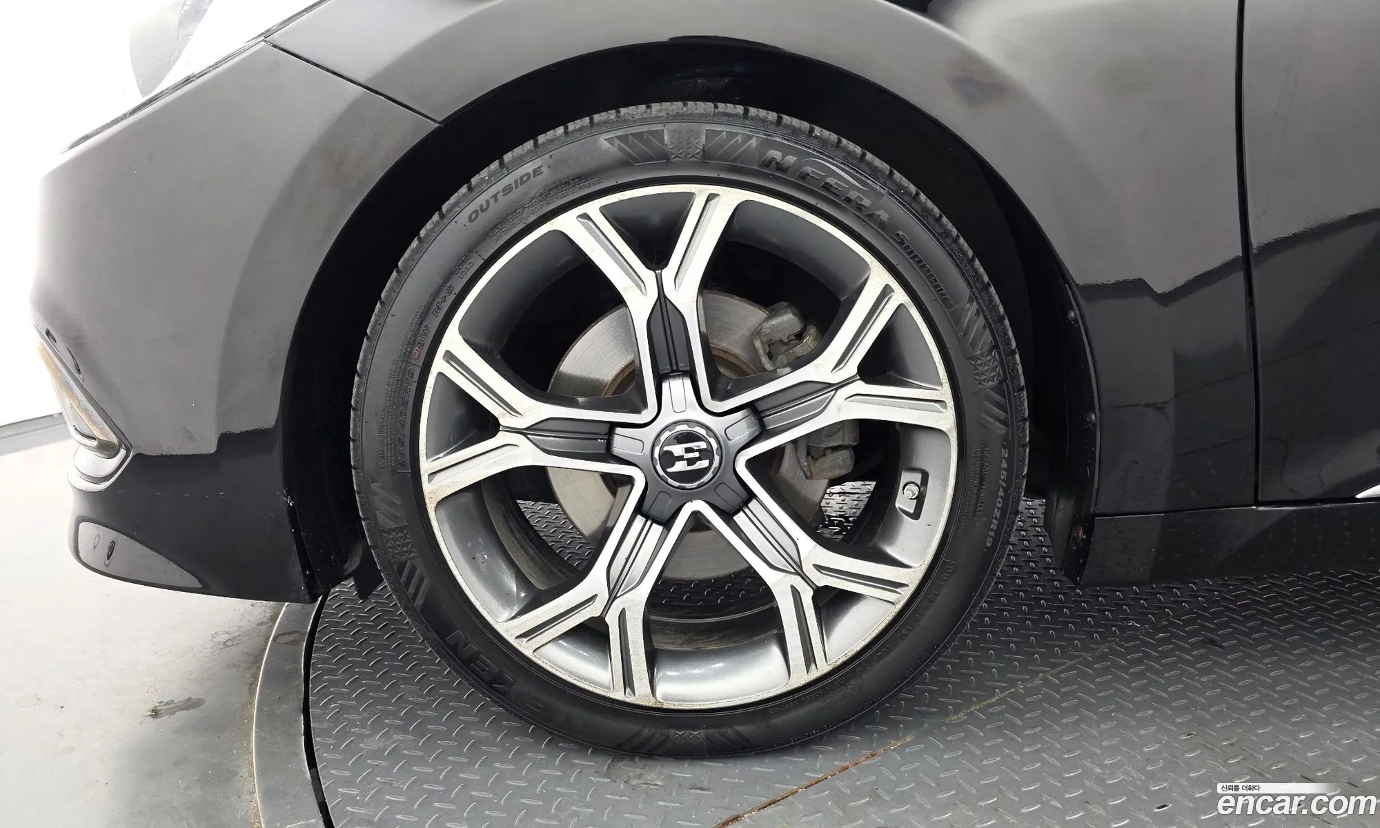 Hyundai Grandeur HG 2014 — 3