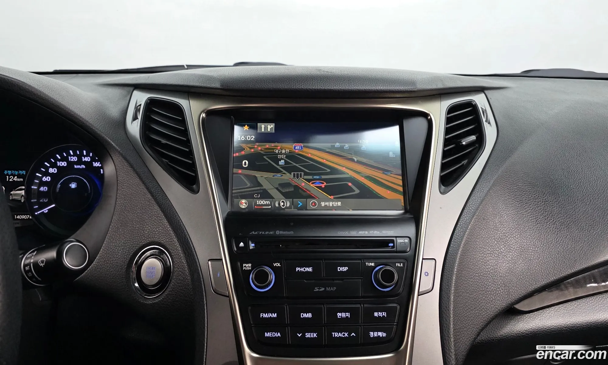 Hyundai Grandeur HG 2014 — 17